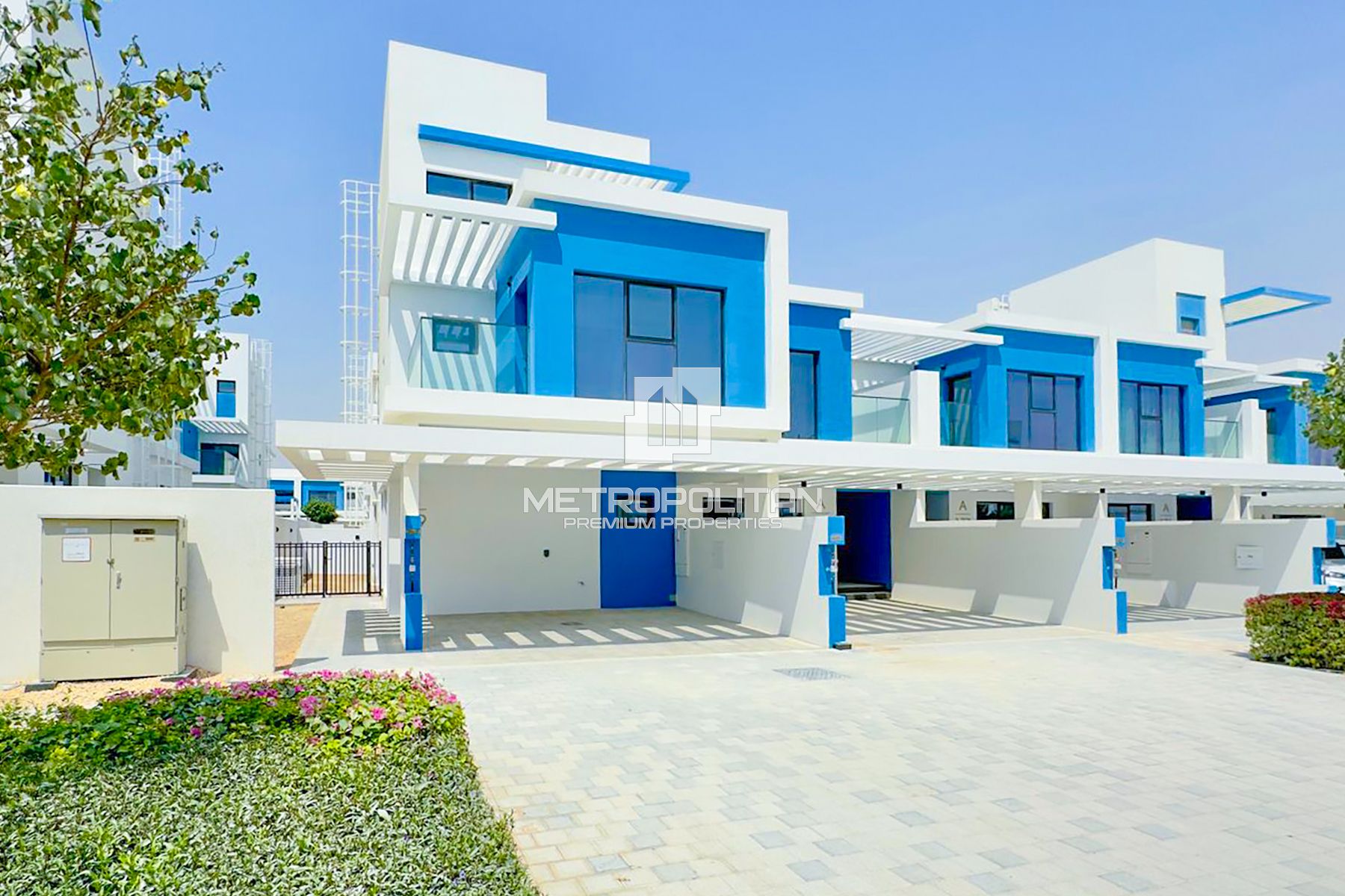 Single Row | Fully Upgraded | Walk in Closet photo-13