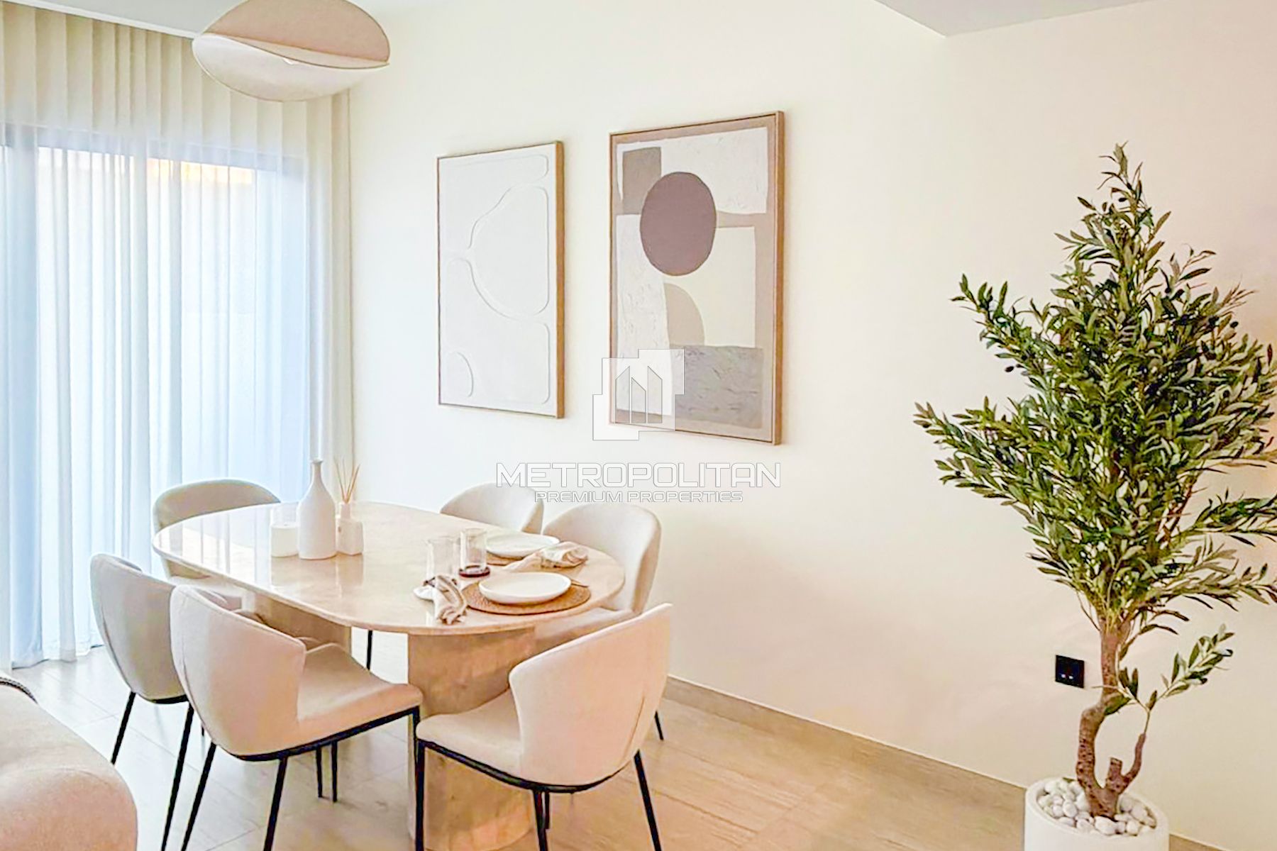 Single Row | Fully Upgraded | Walk in Closet photo-1