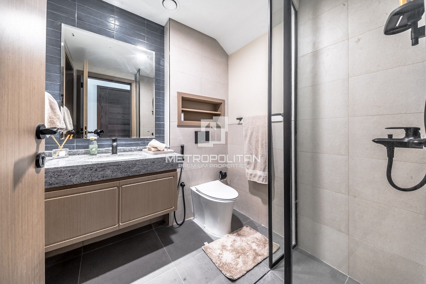 5-комнатный таунхаус на продажу в Damac Lagoons – MPS-46866 photo-24