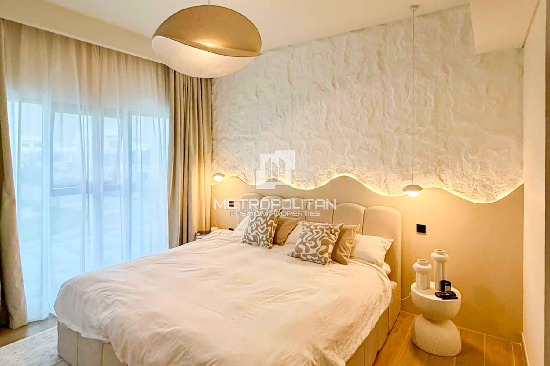 Single Row | Fully Upgraded | Walk in Closet photo-6