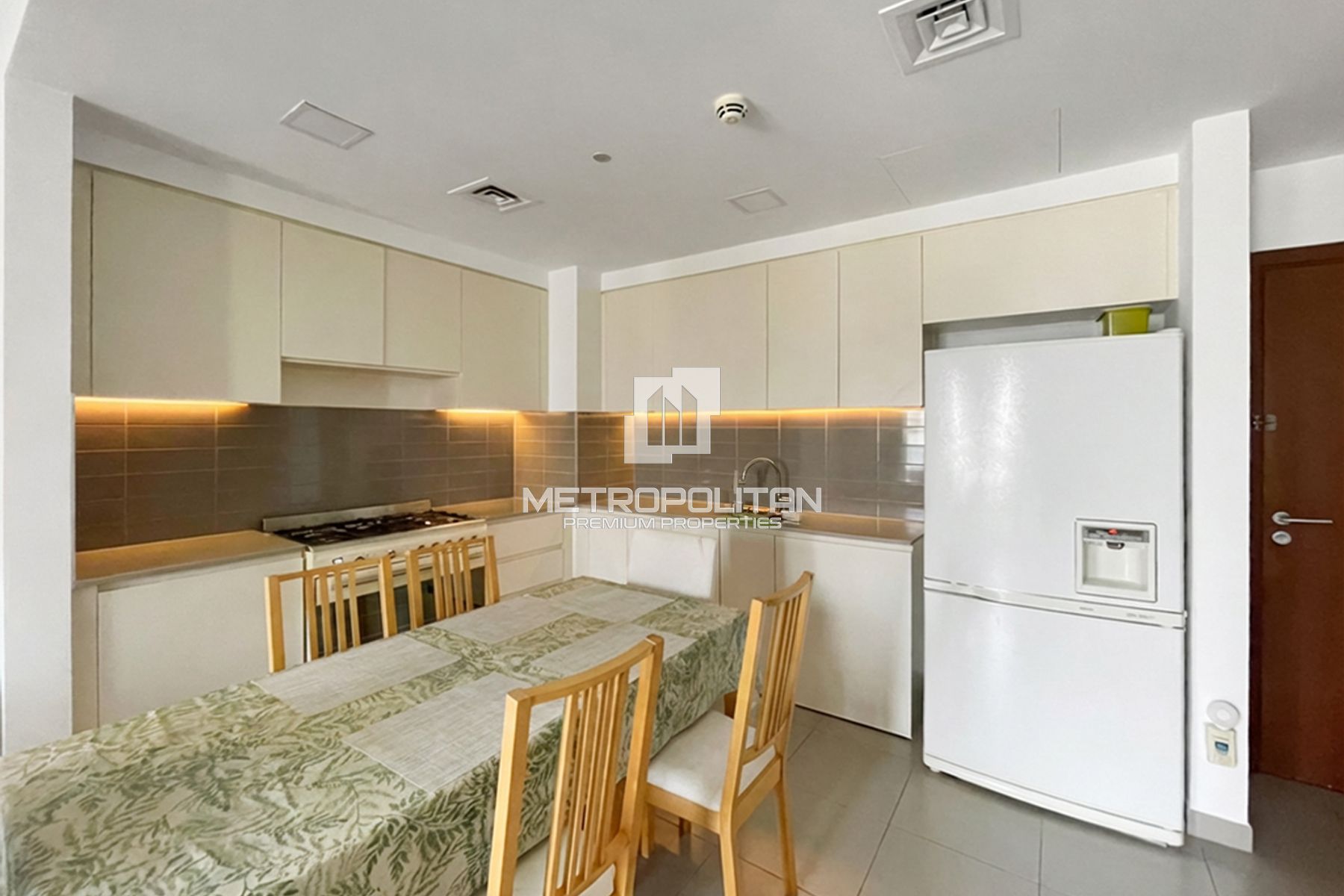 Image - Hayat Boulevard 1, Town Square, Дубай | Project - Апартаменты