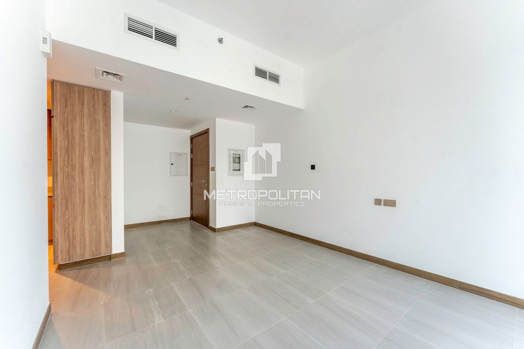 High Floor | Prime Investment | Spacious Living photo-17