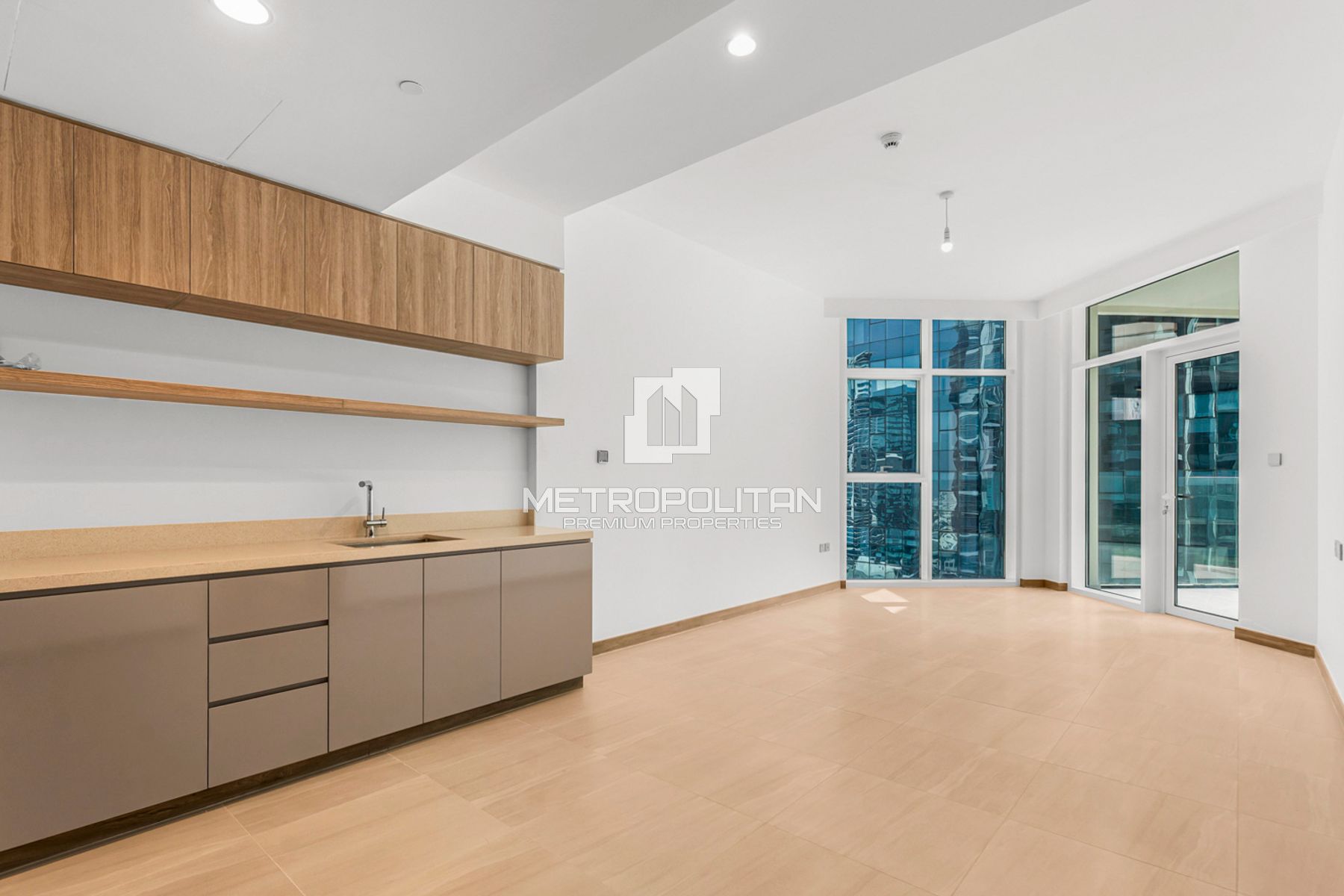 High End Living | Canal View | Prime Location photo-1