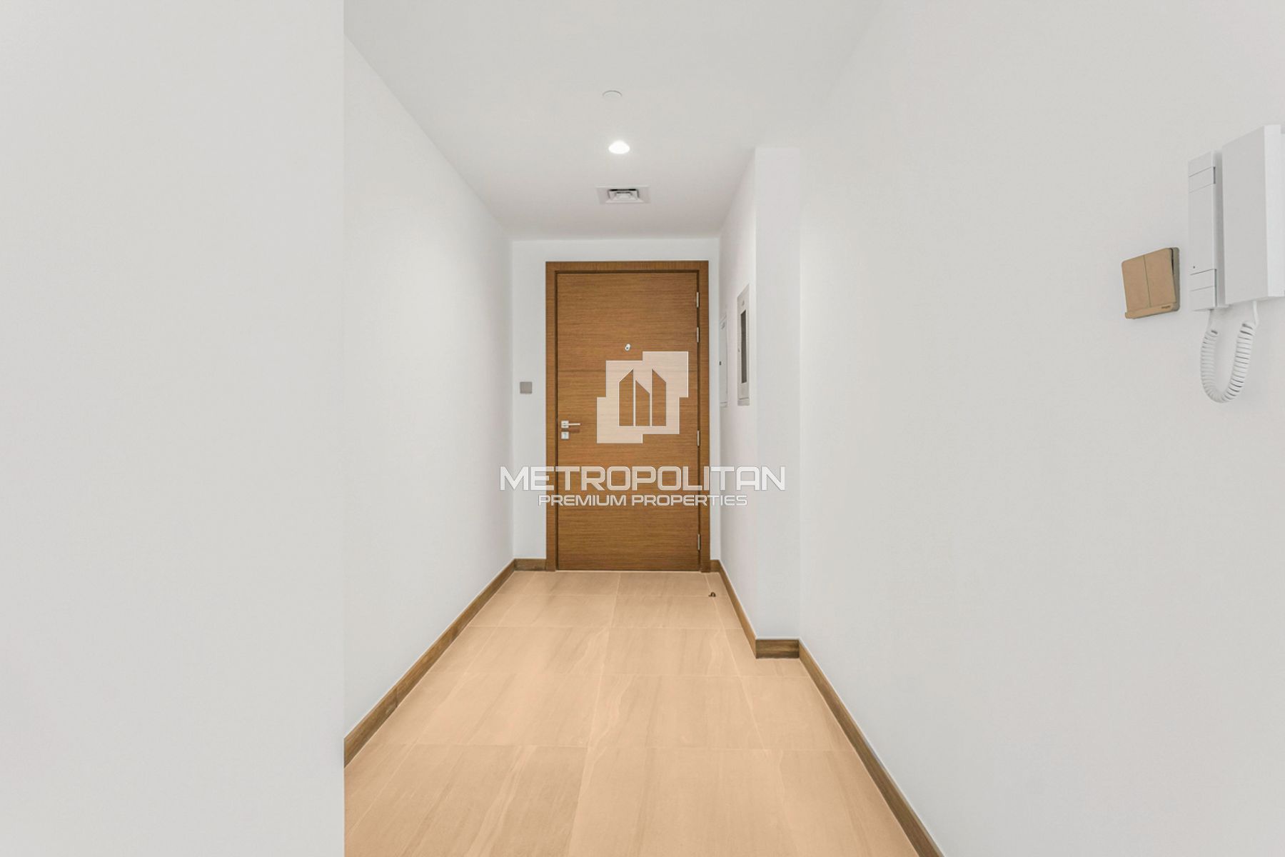 High End Living | Canal View | Prime Location photo-20