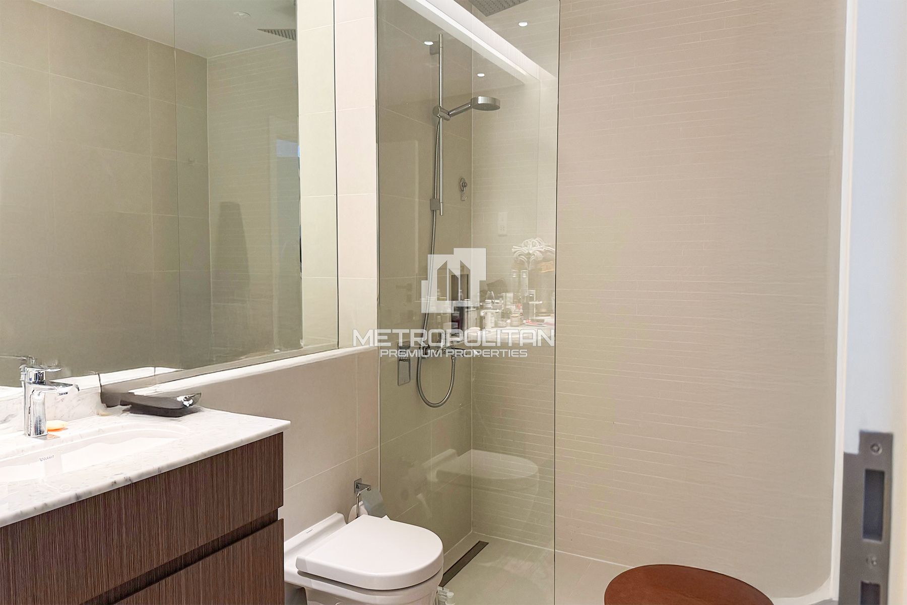 Beachfront Living | Spacious Interior | Furnished photo-7