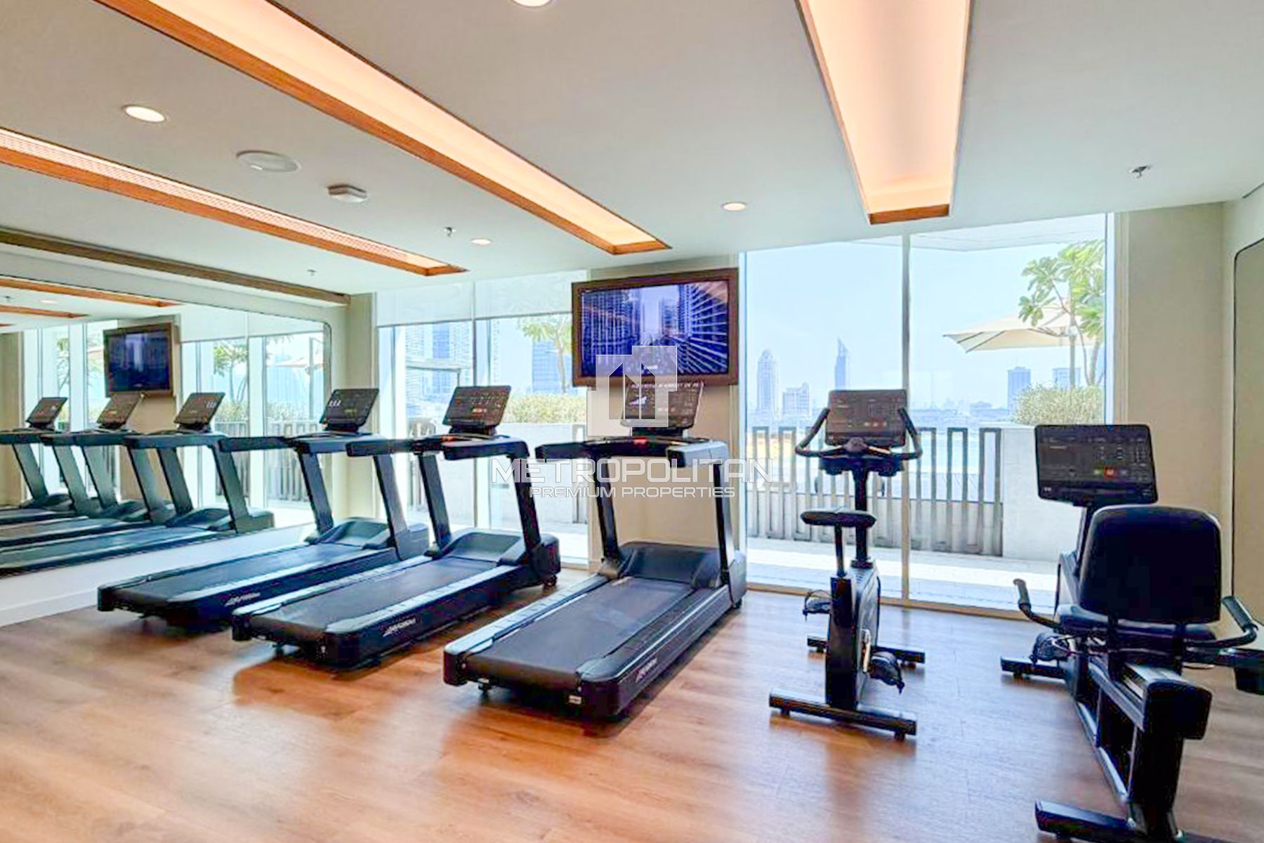 Full Palm Vista | Fully Furnished| Vacant Transfer