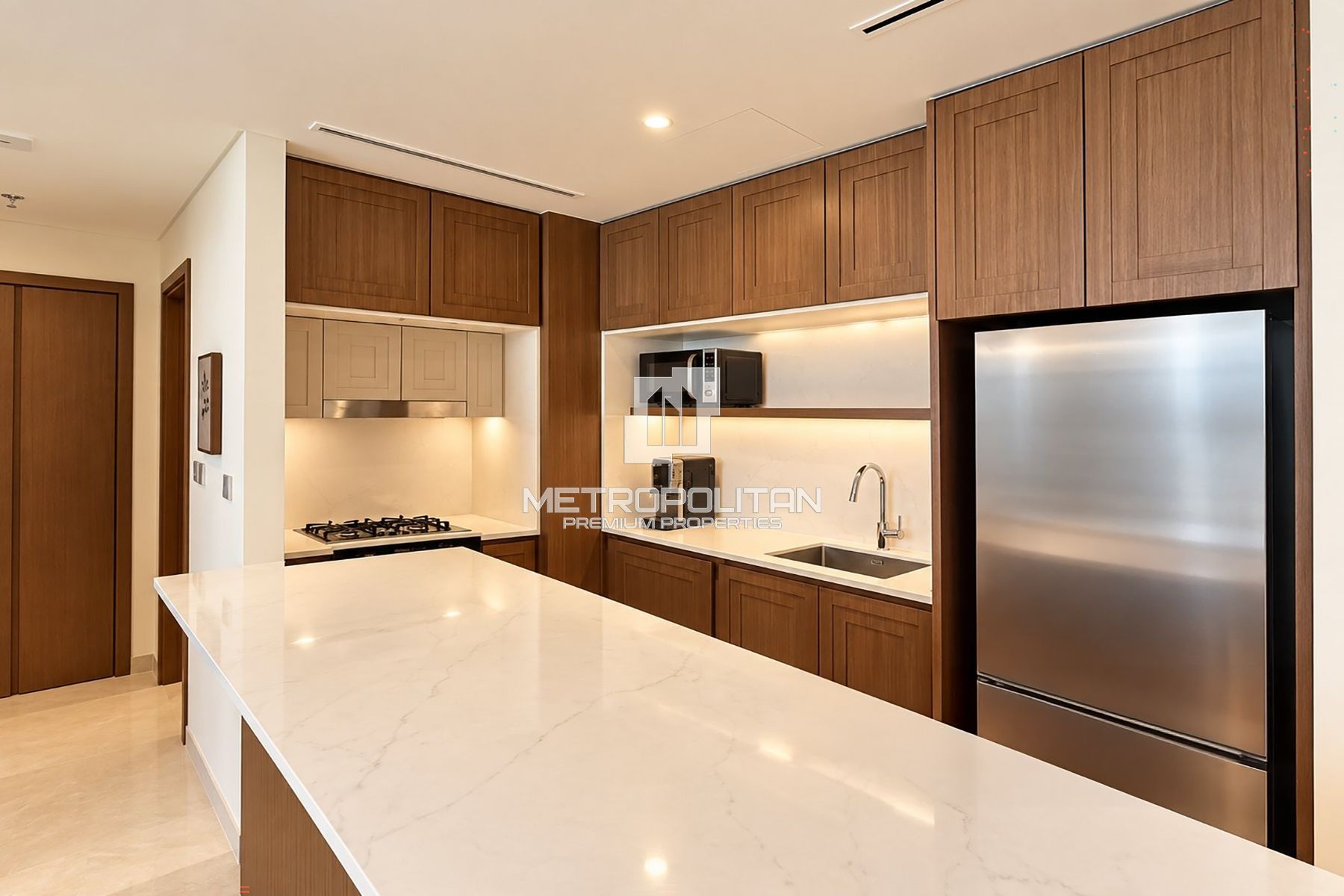 Full Palm Vista | Fully Furnished| Vacant Transfer