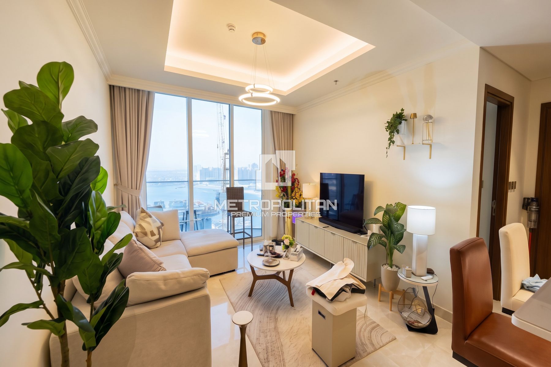 Full Palm Vista | Fully Furnished| Vacant Transfer