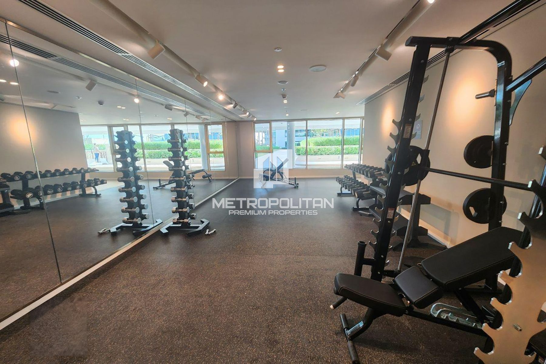 Luxury 2 Bed | Full Sea Views | Prime Location photo-9