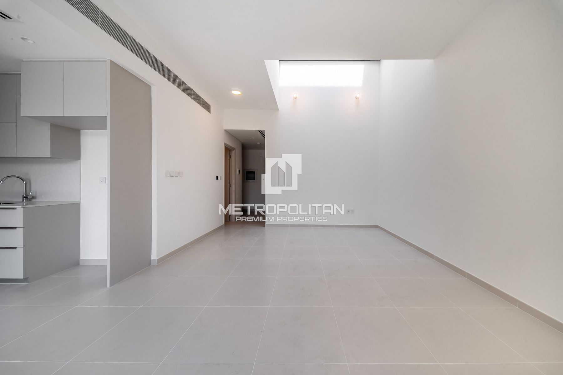 Skylight | Spacious Layout | Prime Location photo-25