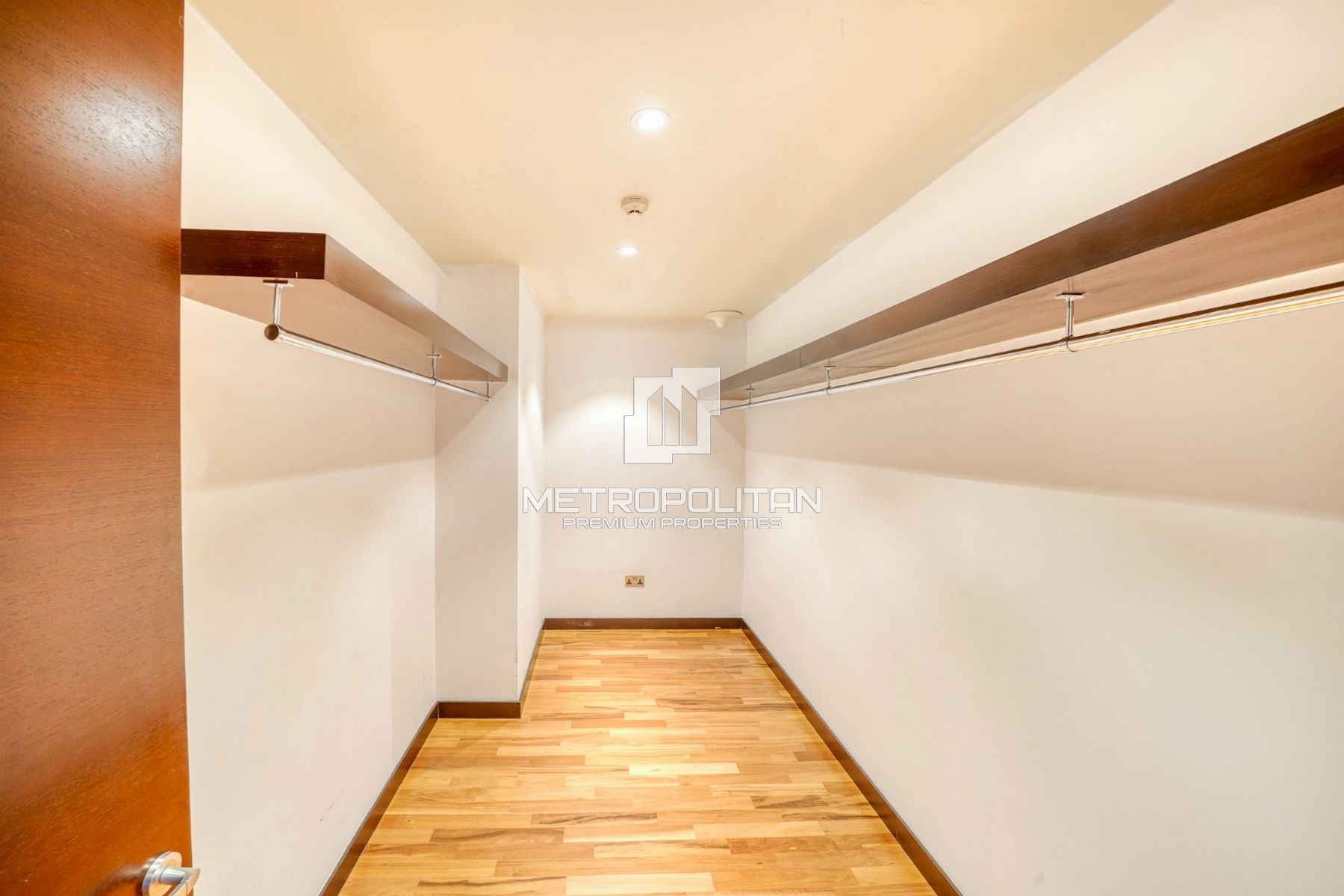 Image - Burj Khalifa, Downtown Dubai, Дубай | Project - Апартаменты