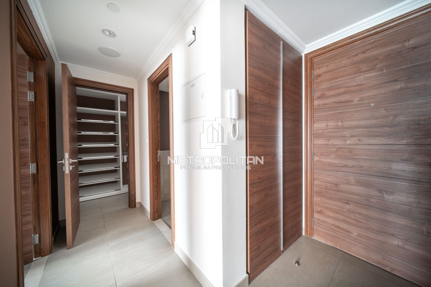 Image - Qamar 3, Al Muhaisnah, Дубай | Project - Апартаменты