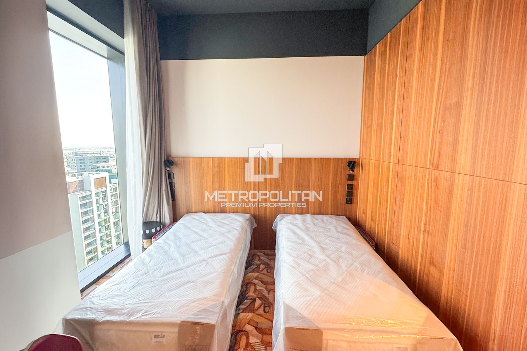 Vacant | Original Price | Burj view | Brand new photo-9