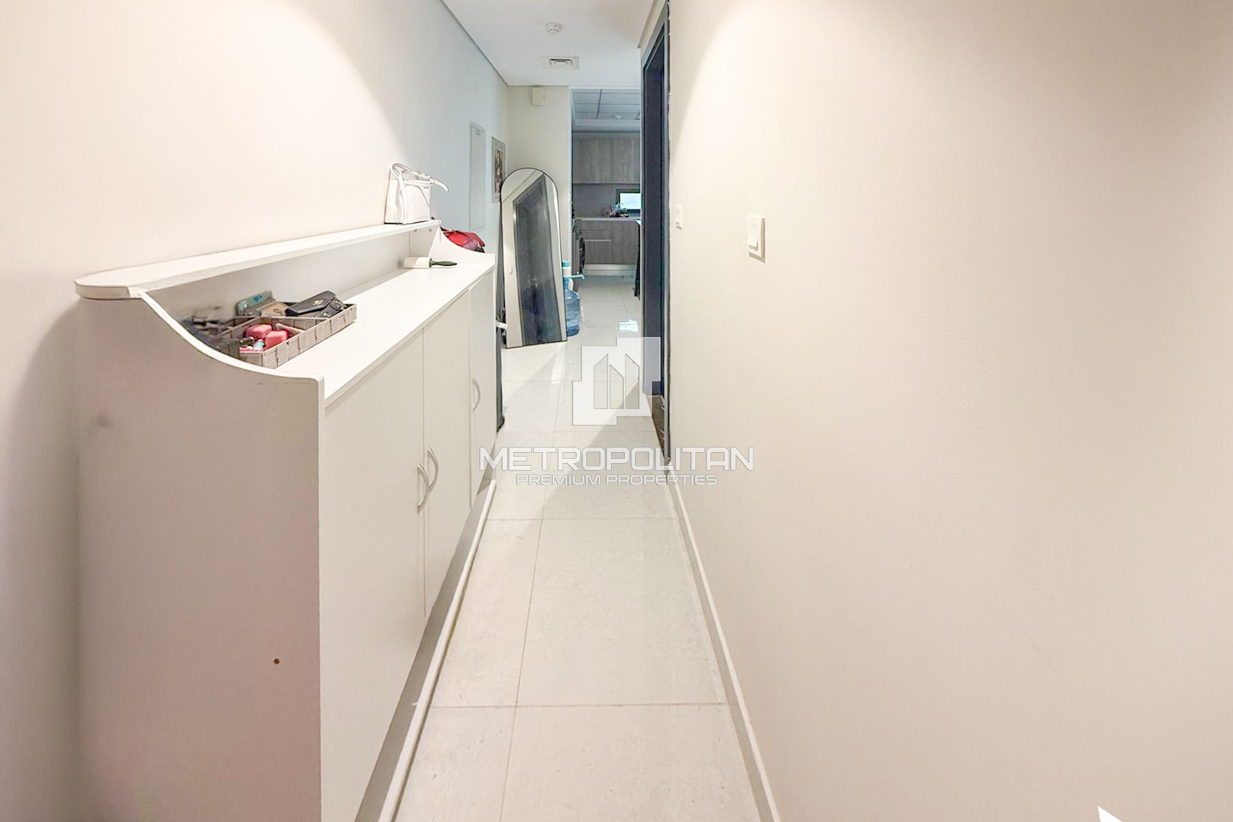 Fully Furnished | Close to Miracle Garden photo-5