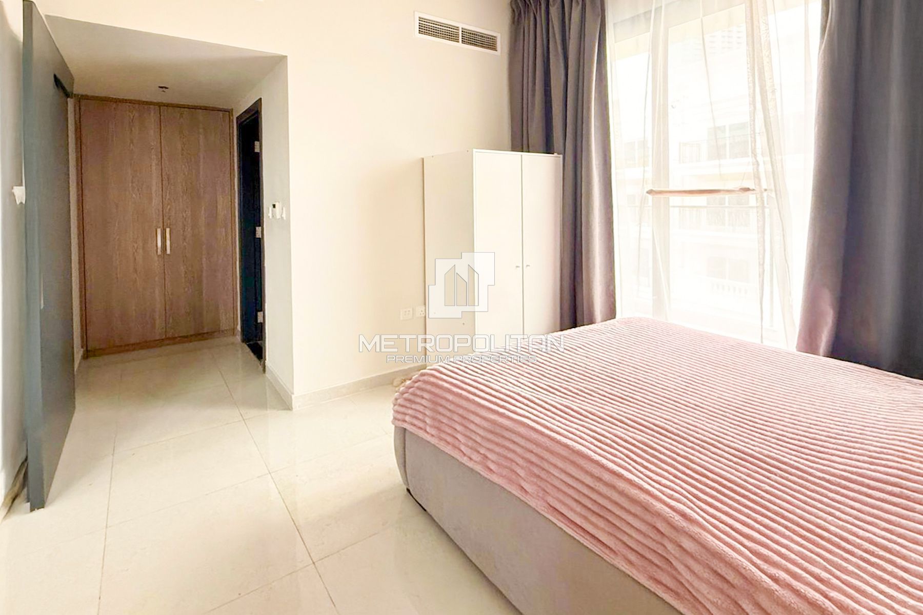 Fully Furnished | Close to Miracle Garden photo-7