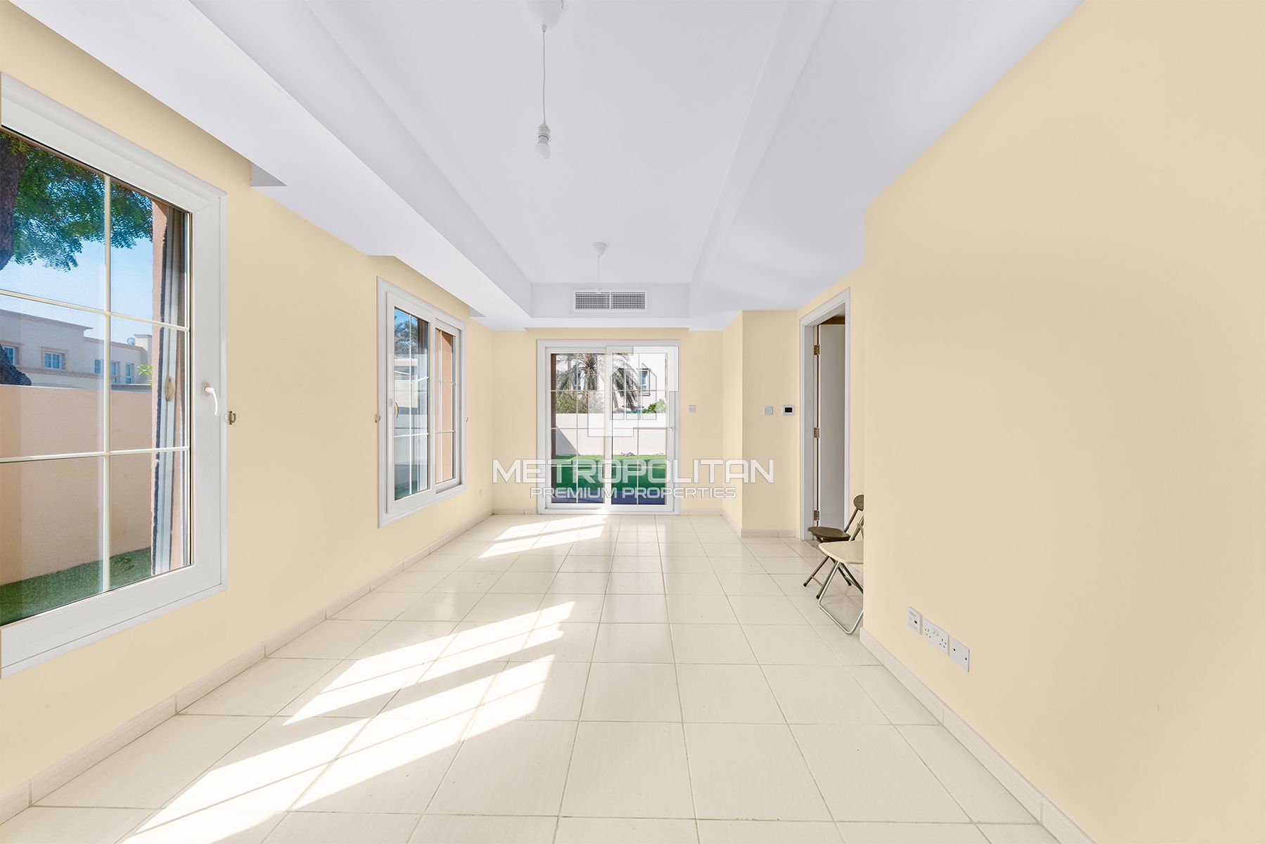 TYPE 4E | AVAILABLE NOW | CORNER | SPACIOUS GARDEN