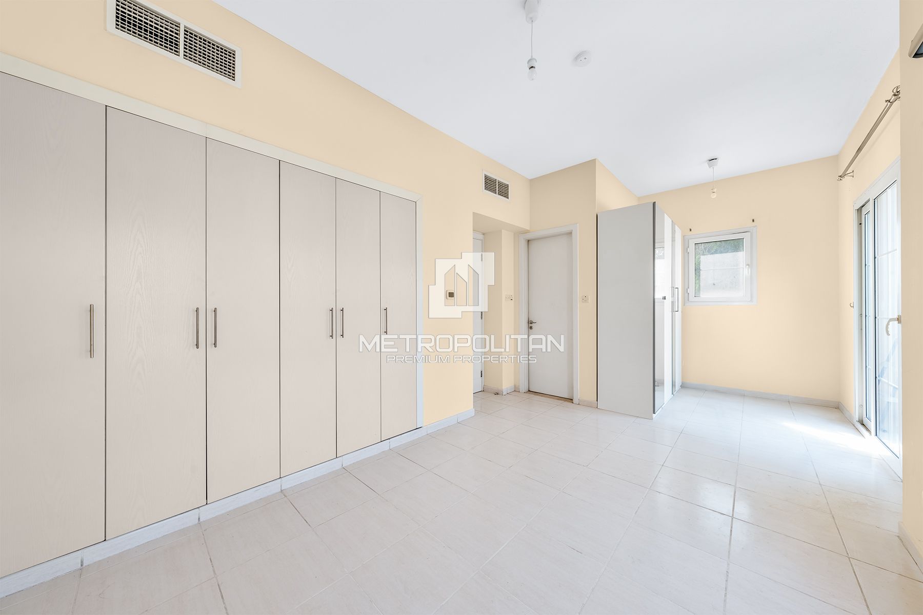 TYPE 4E | AVAILABLE NOW | CORNER | SPACIOUS GARDEN photo-23