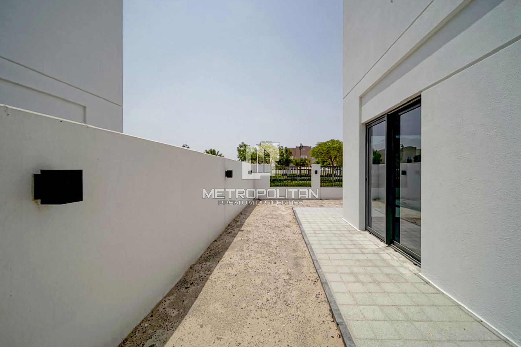 Great Investment Deal | Single Row | Close to Park