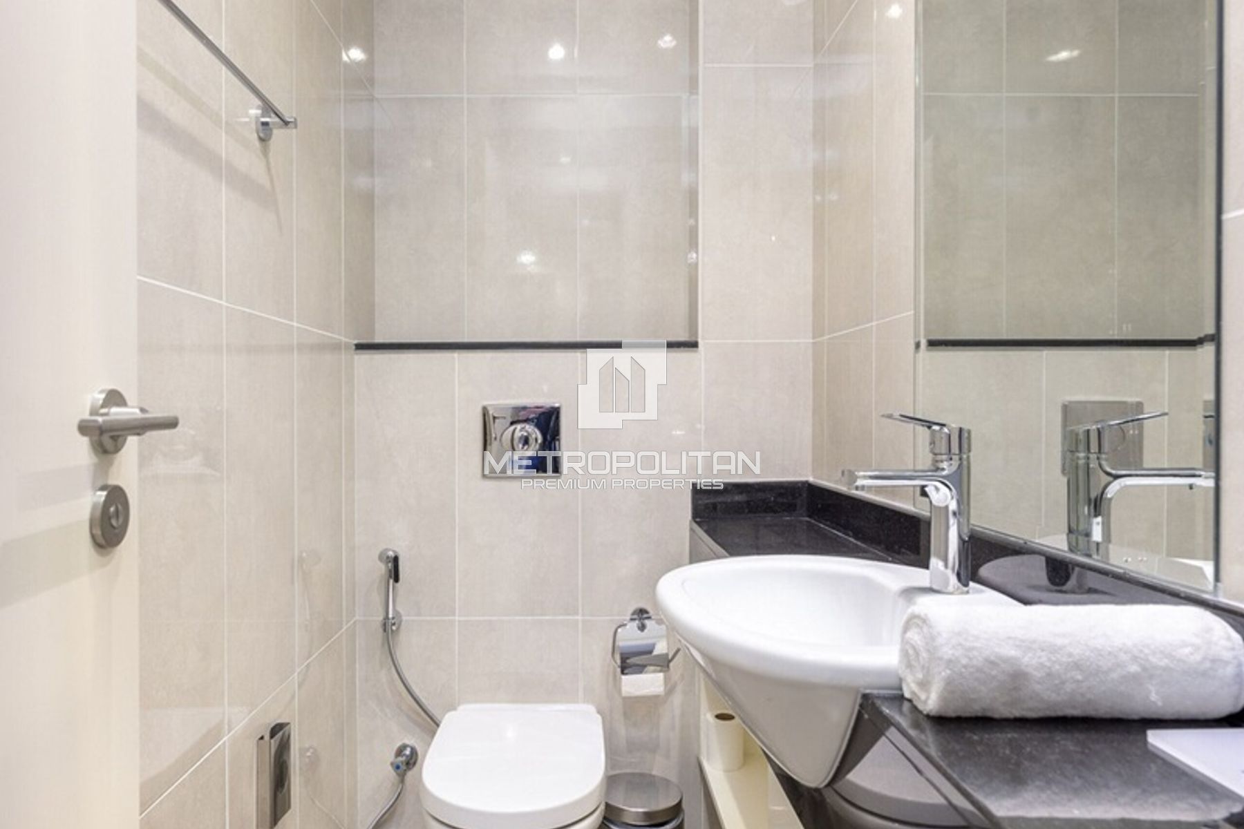 Exclusive Opt | Golf View Vacant | Spacious Layout