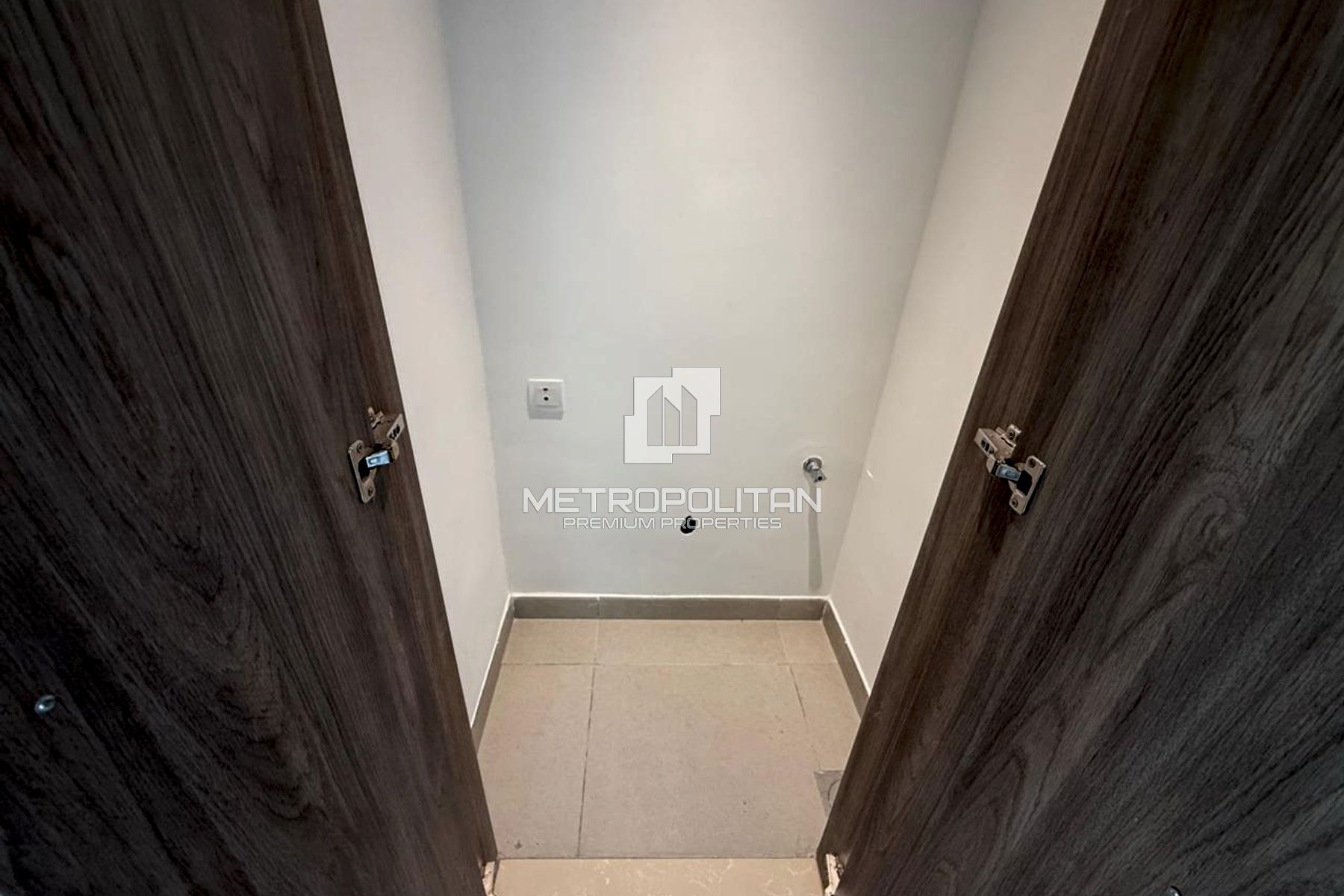 Brand New 1BR | Prime Location | Full Sea View