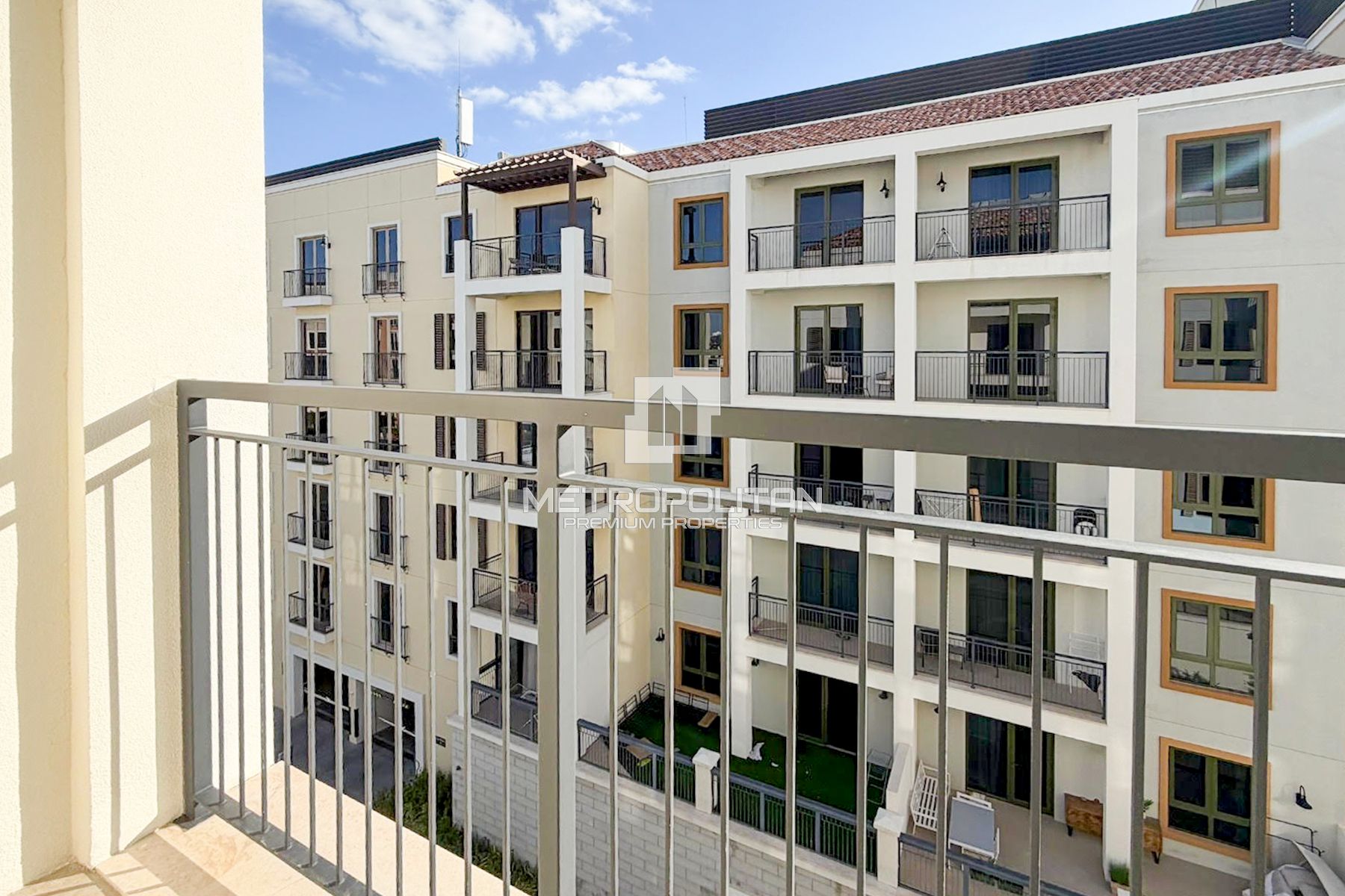 1BR Apartment for Sale in Jumeirah – MPS-47360