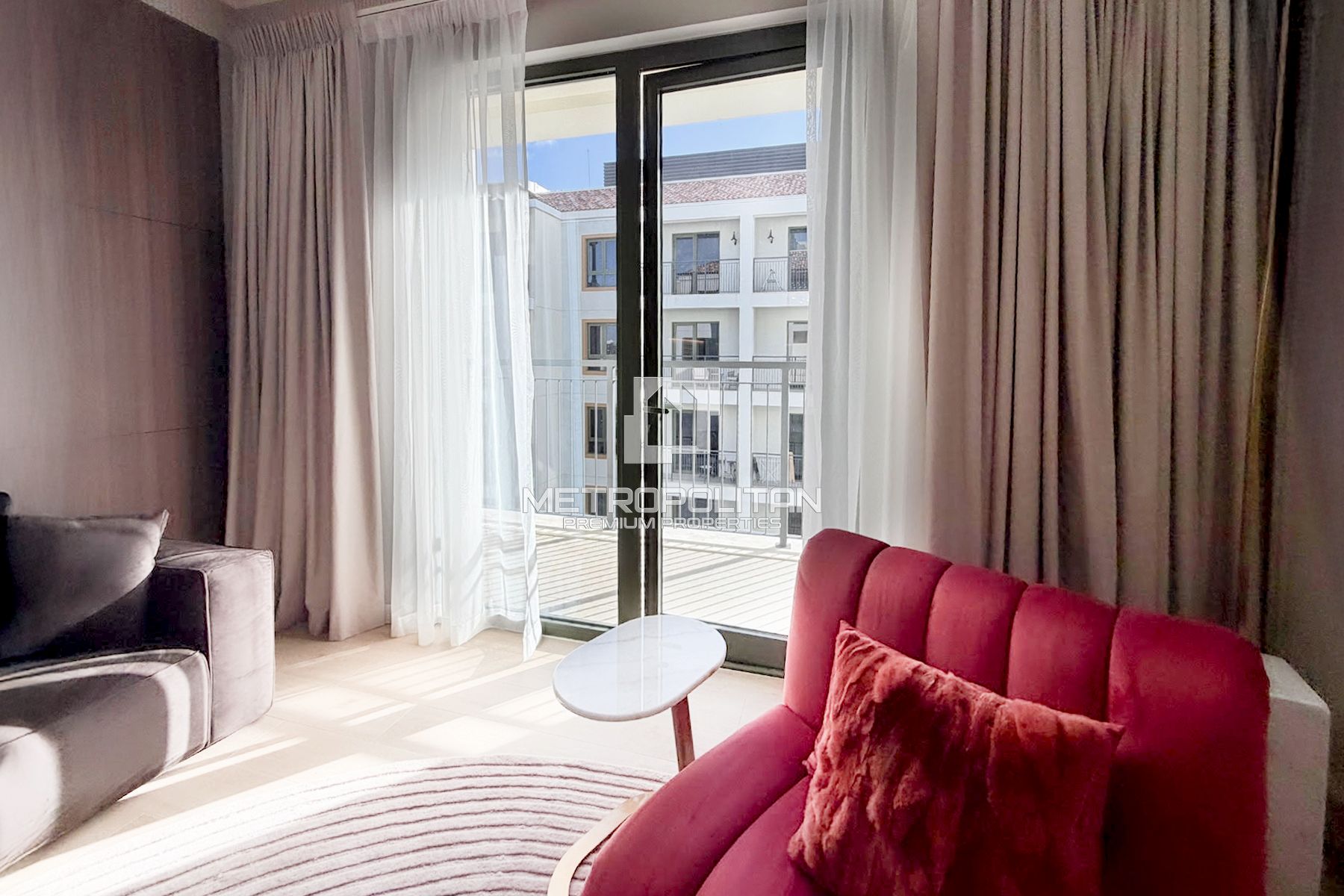 1BR Apartment for Sale in Jumeirah – MPS-47360