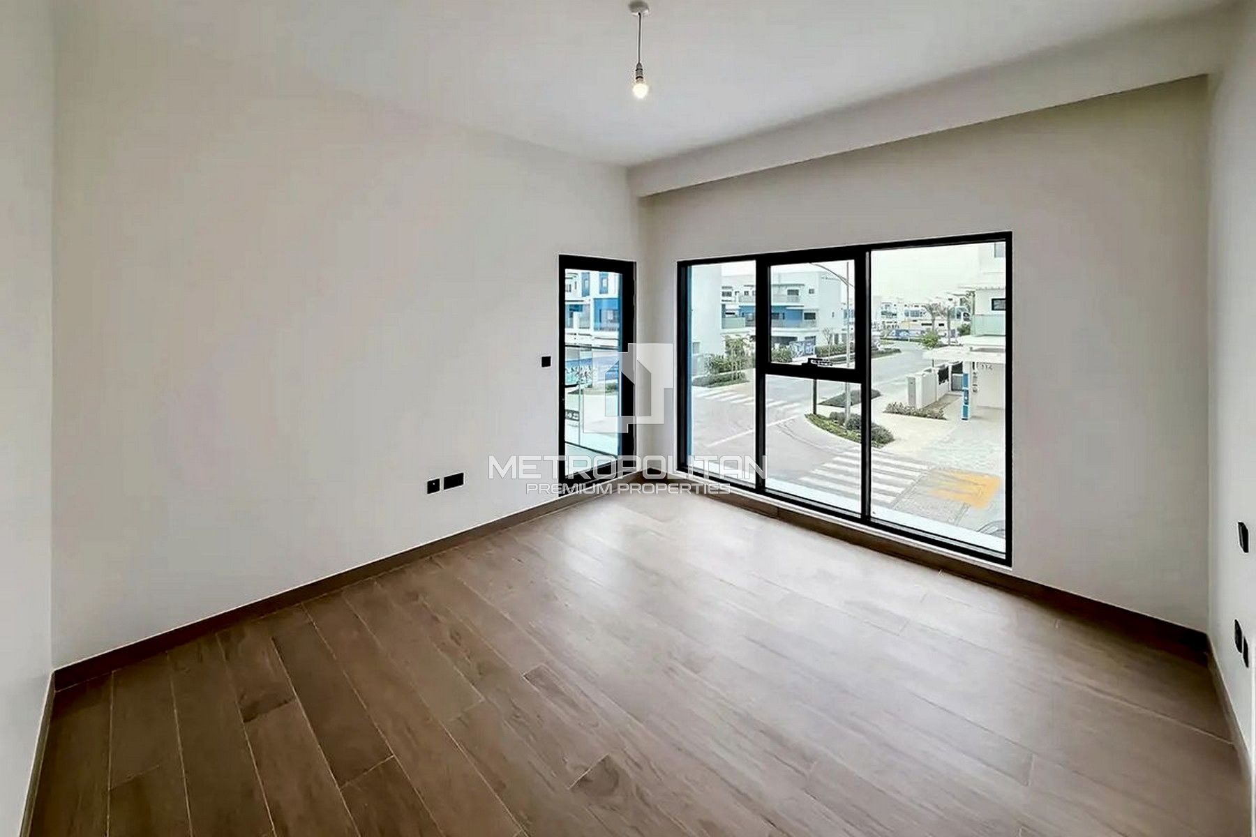 Corner Unit | Brand New | Investors Deal
