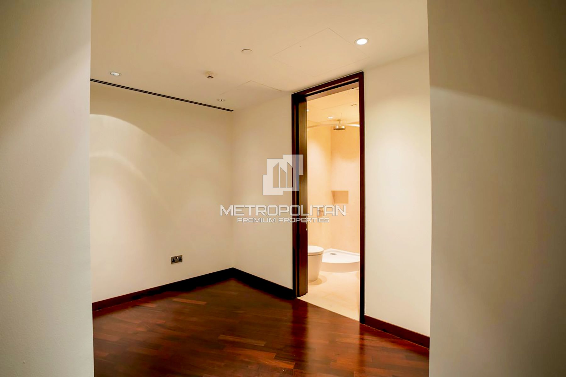 2BR Apartment for Sale in Downtown Dubai – MPS-47386
