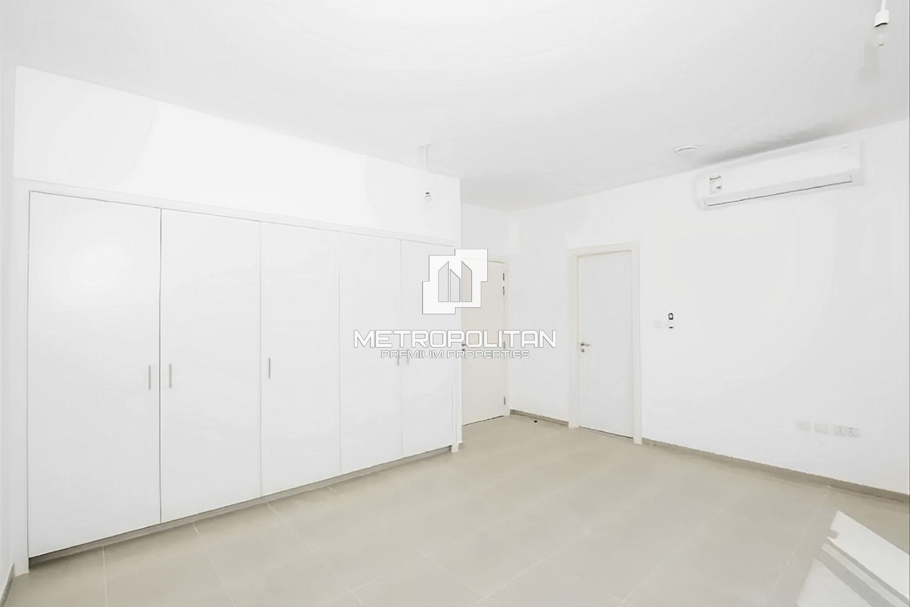 3BR Townhouse for Sale in Town Square – MPS-47398