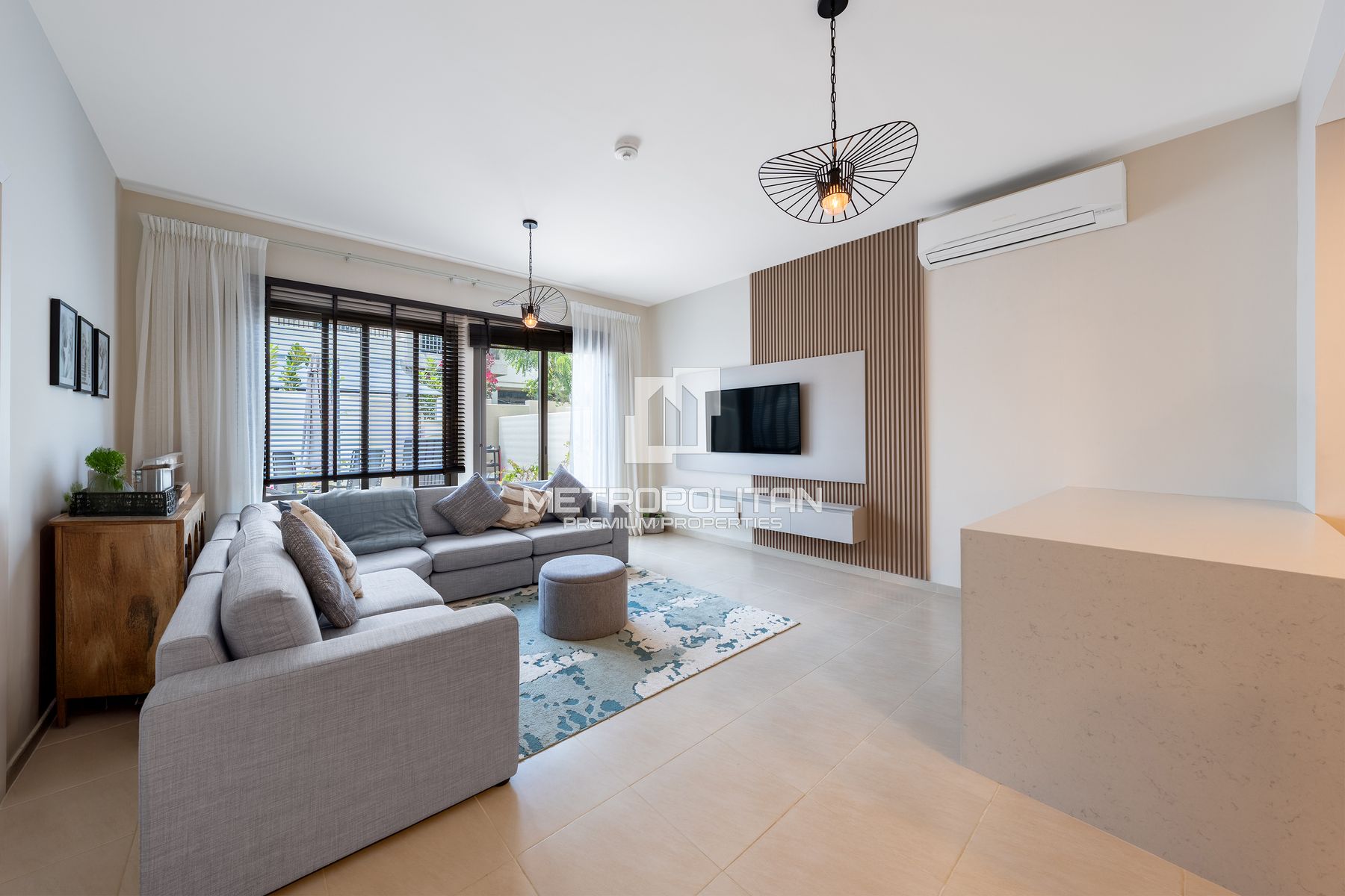 4BR Townhouse for Sale in Town Square – MPS-47403