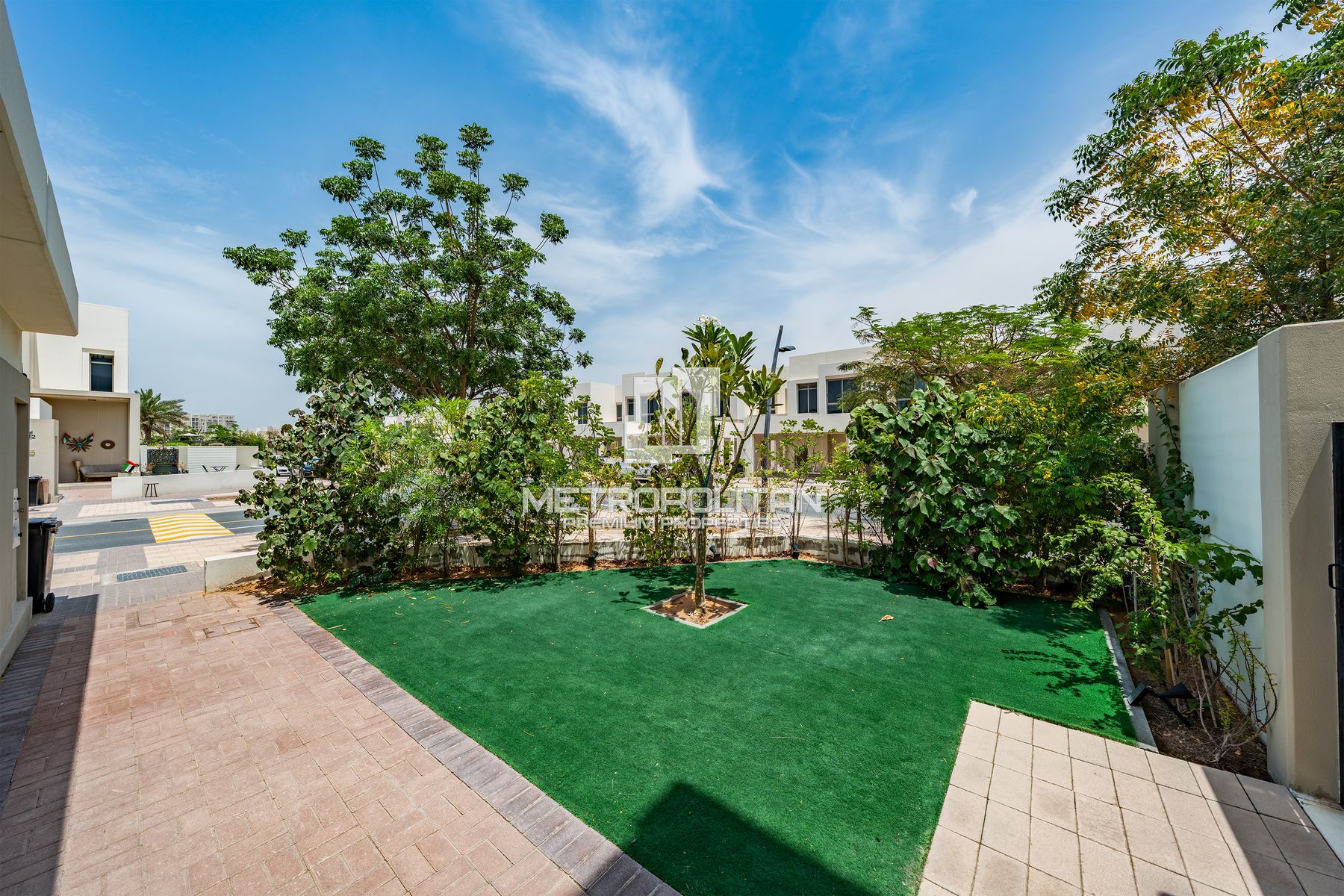 4BR Townhouse for Sale in Town Square – MPS-47403