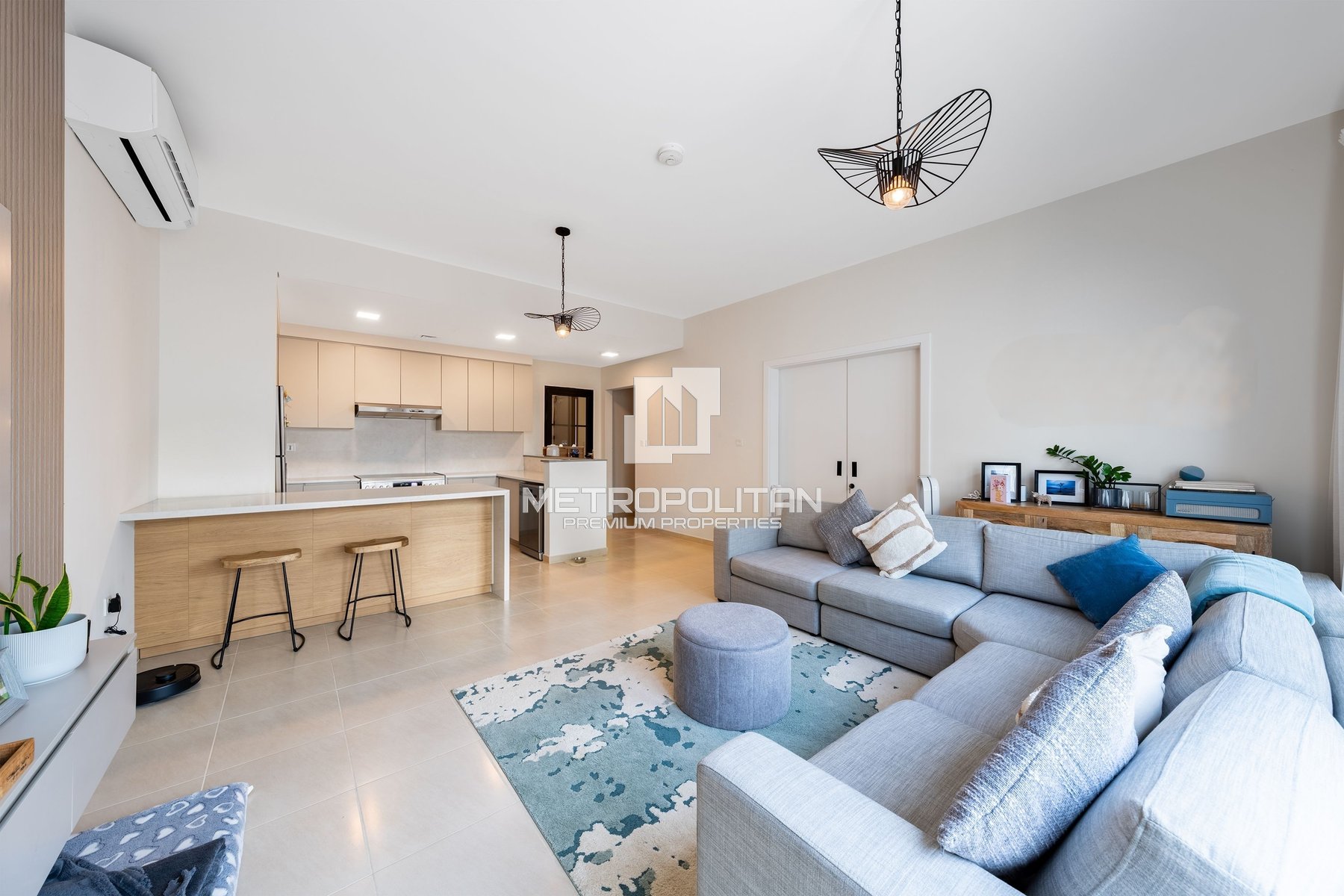 4BR Townhouse for Sale in Town Square – MPS-47403