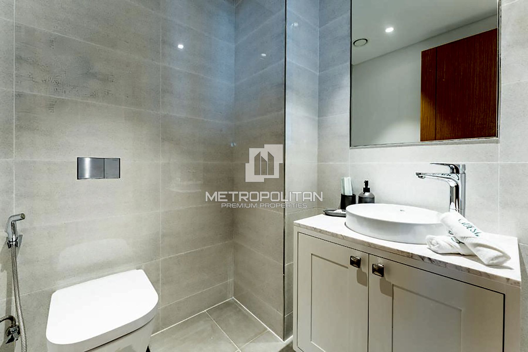 Burj and Fountain Views | Ready to Move | Upgraded