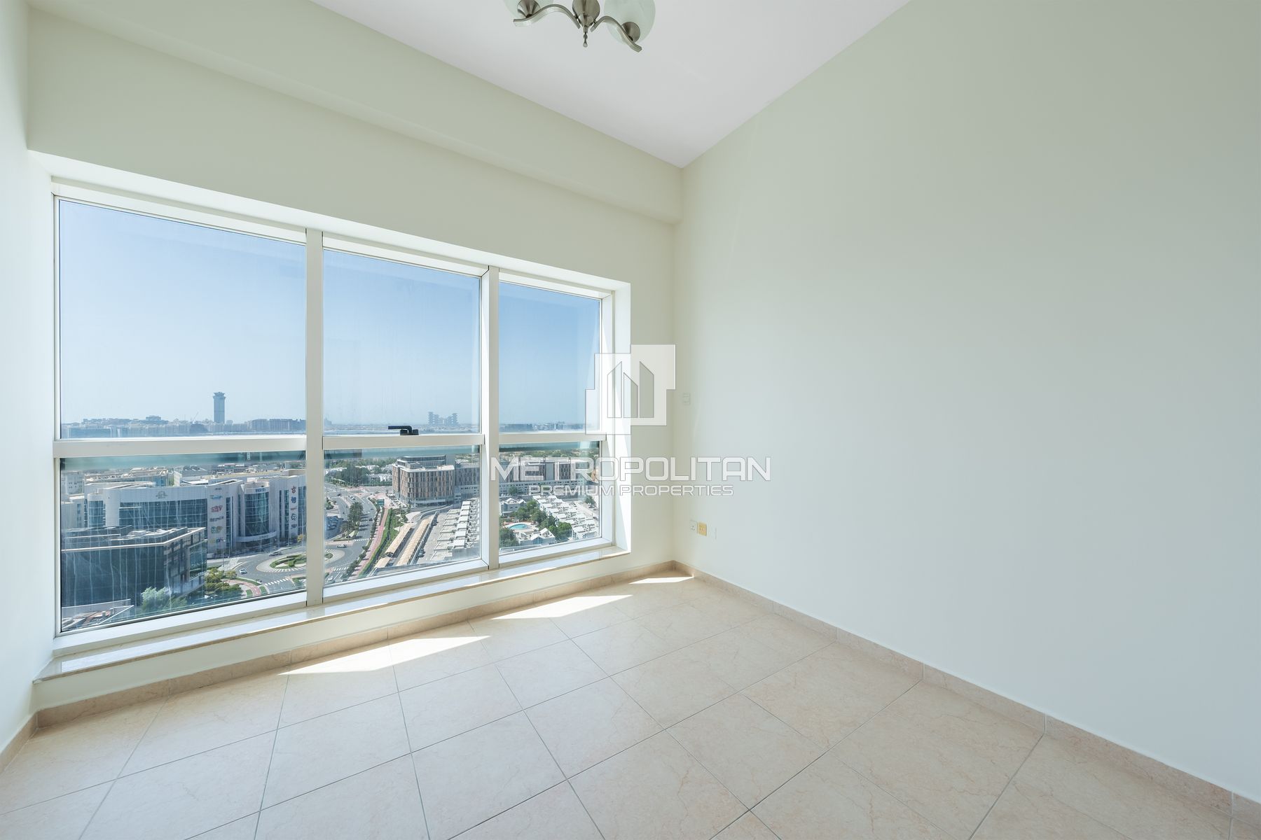 Duplex Type | Vacant | Near to Metro