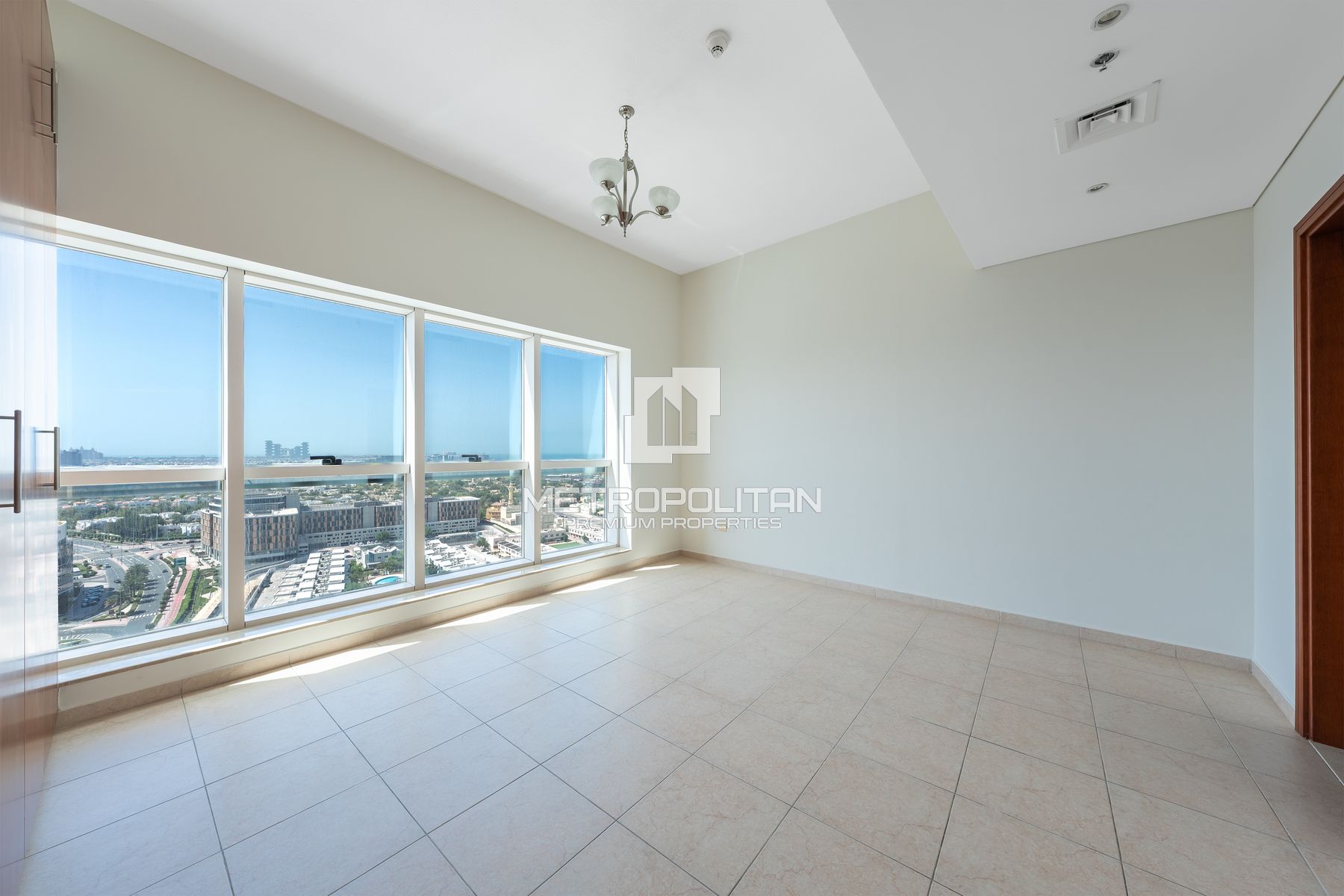 Duplex Type | Vacant | Near to Metro