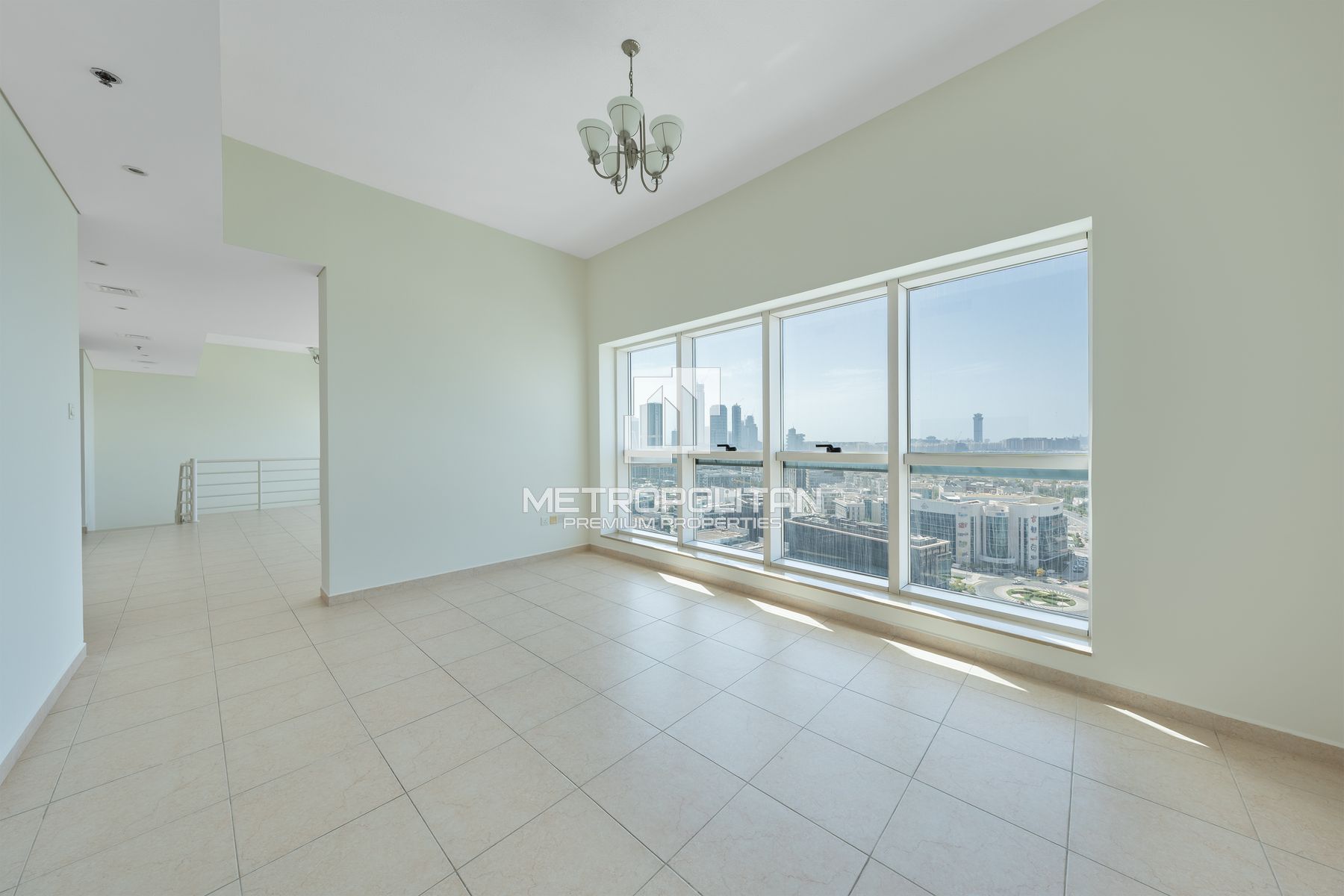Duplex Type | Vacant | Near to Metro