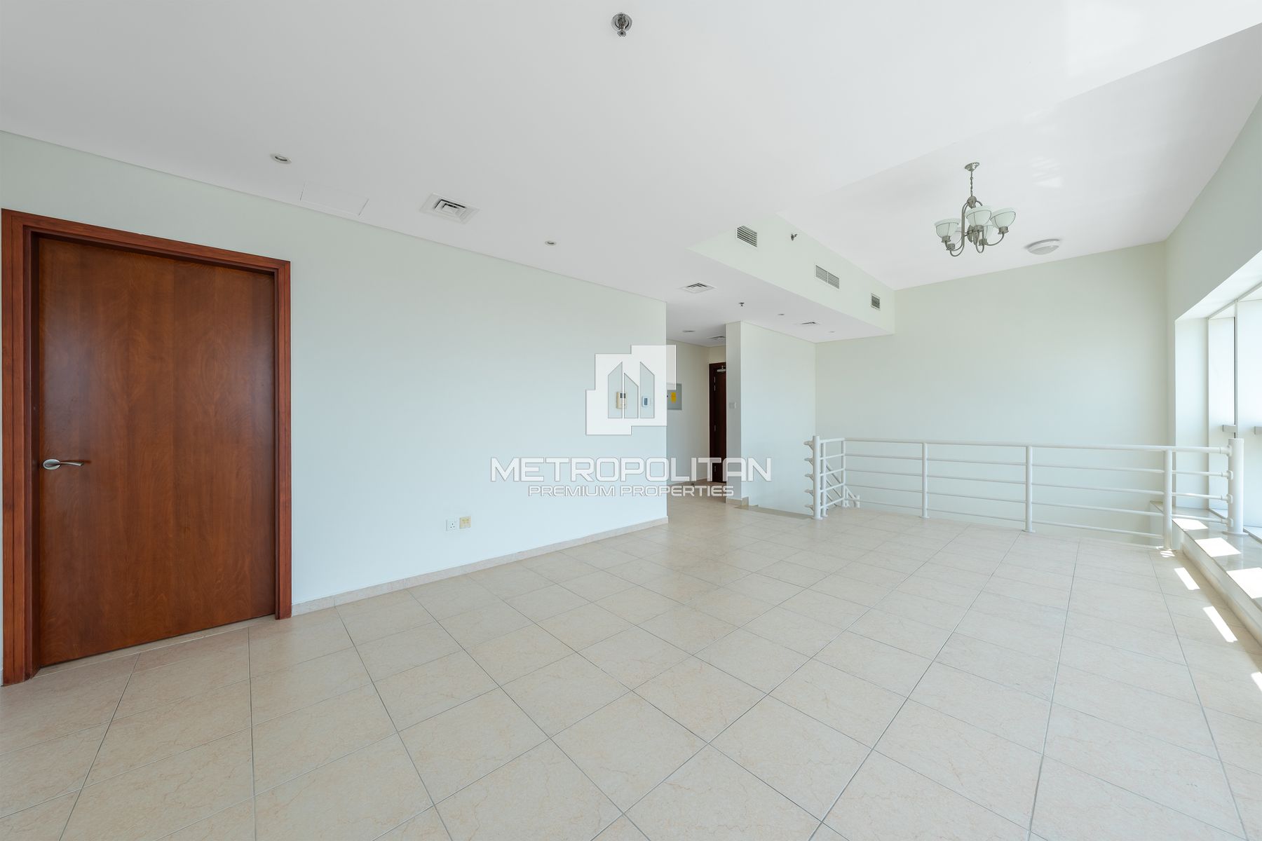 Duplex Type | Vacant | Near to Metro