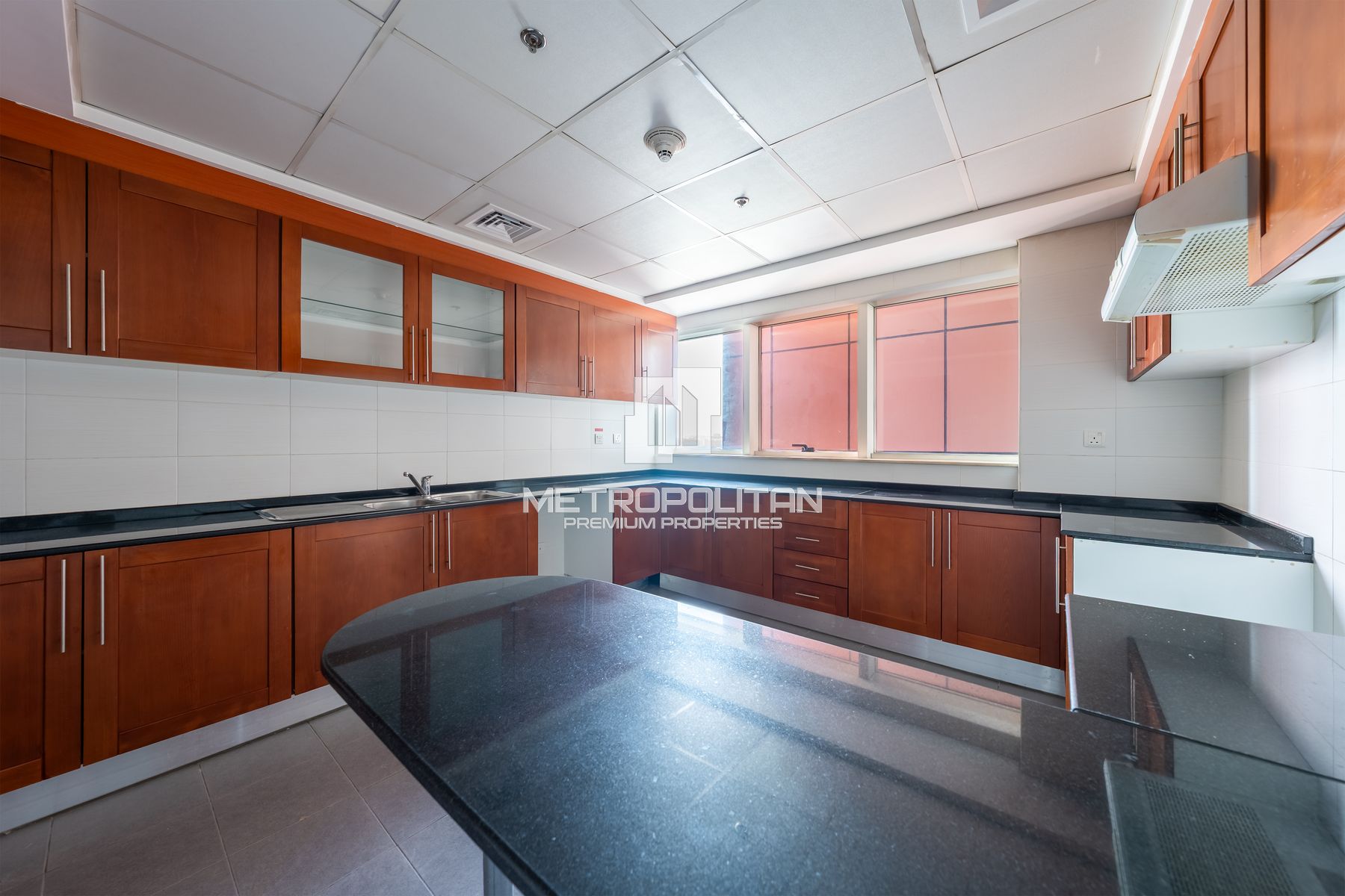 Ready to Move in |Multiple Options |Next to Metro