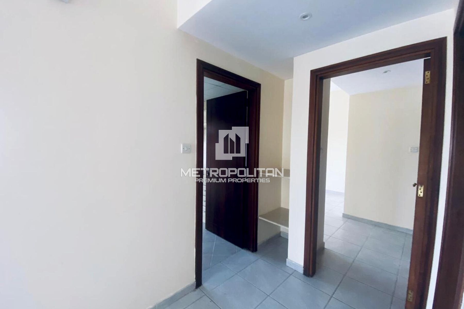 Corner Unit | Hamra and Golf View | High Floor