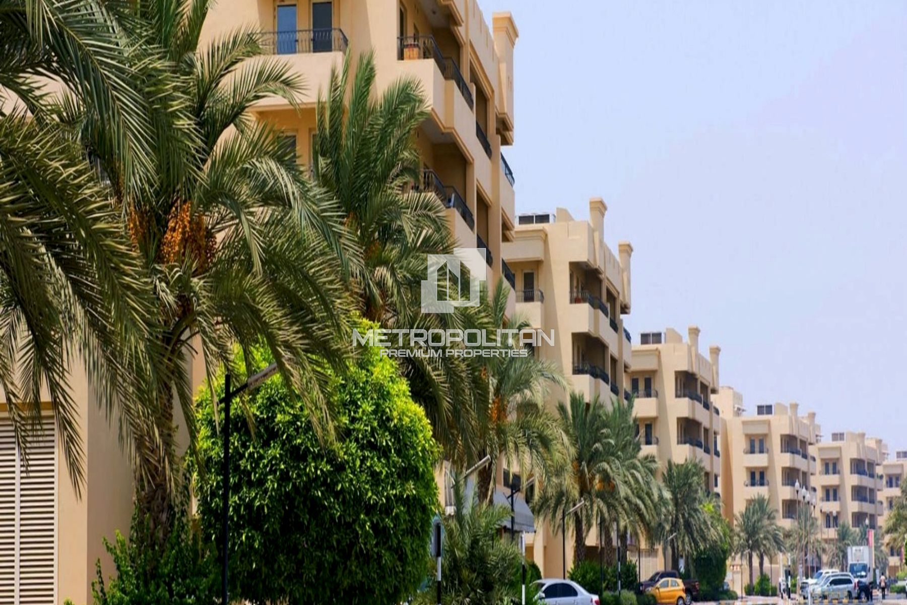 Corner Unit | Hamra and Golf View | High Floor
