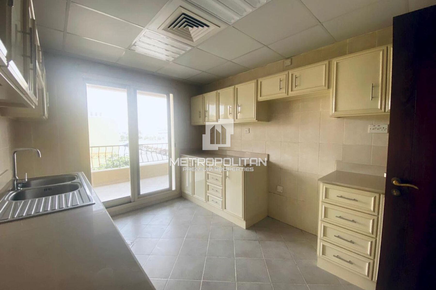Studio Apartment for Sale in Golf Apartments, Al Hamra Village - MPS-47485