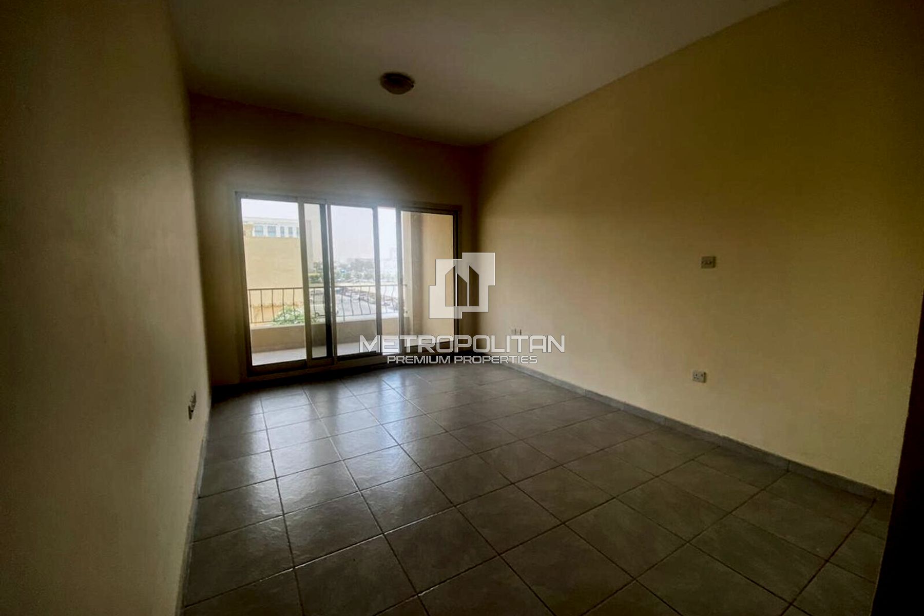 Studio Apartment for Sale in Golf Apartments, Al Hamra Village - MPS-47485