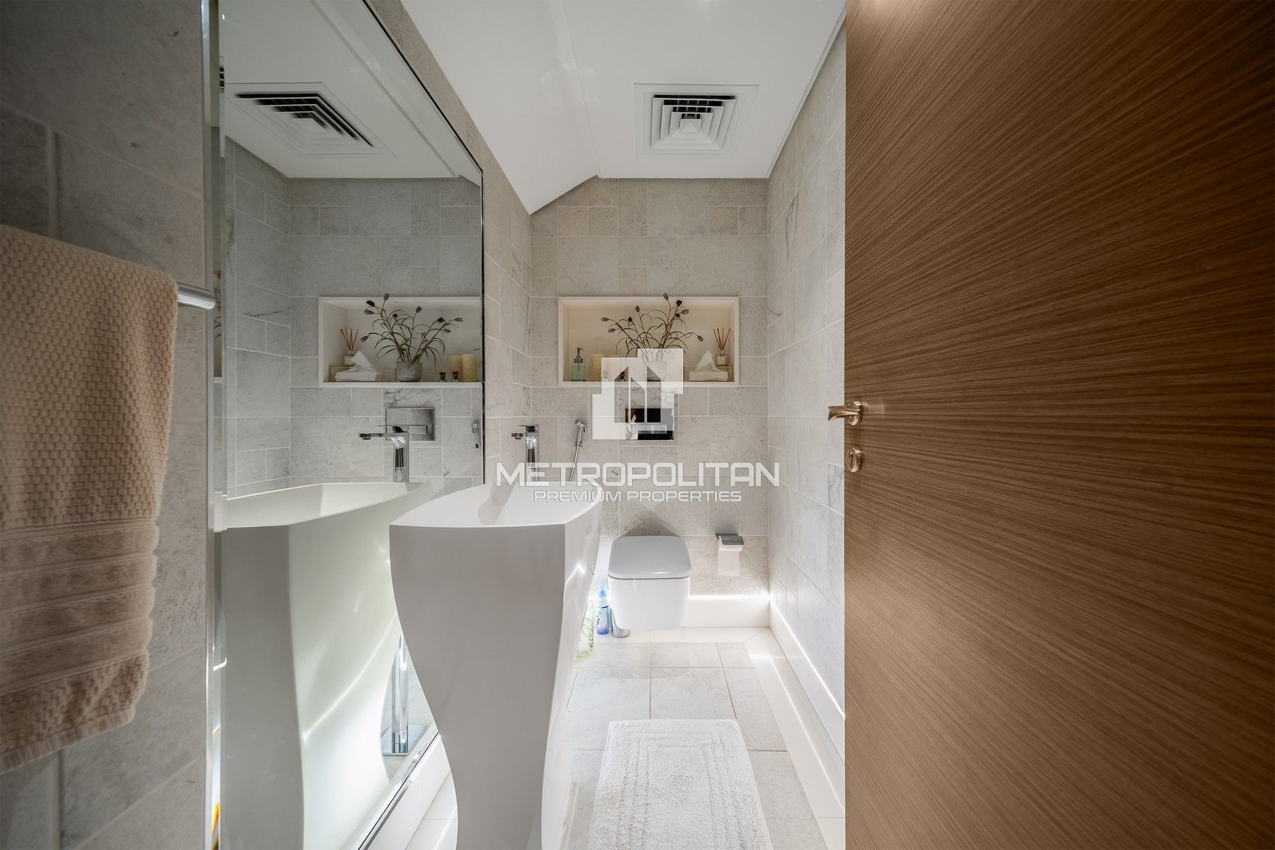 Fully Upgraded | Private Pool | Single Row