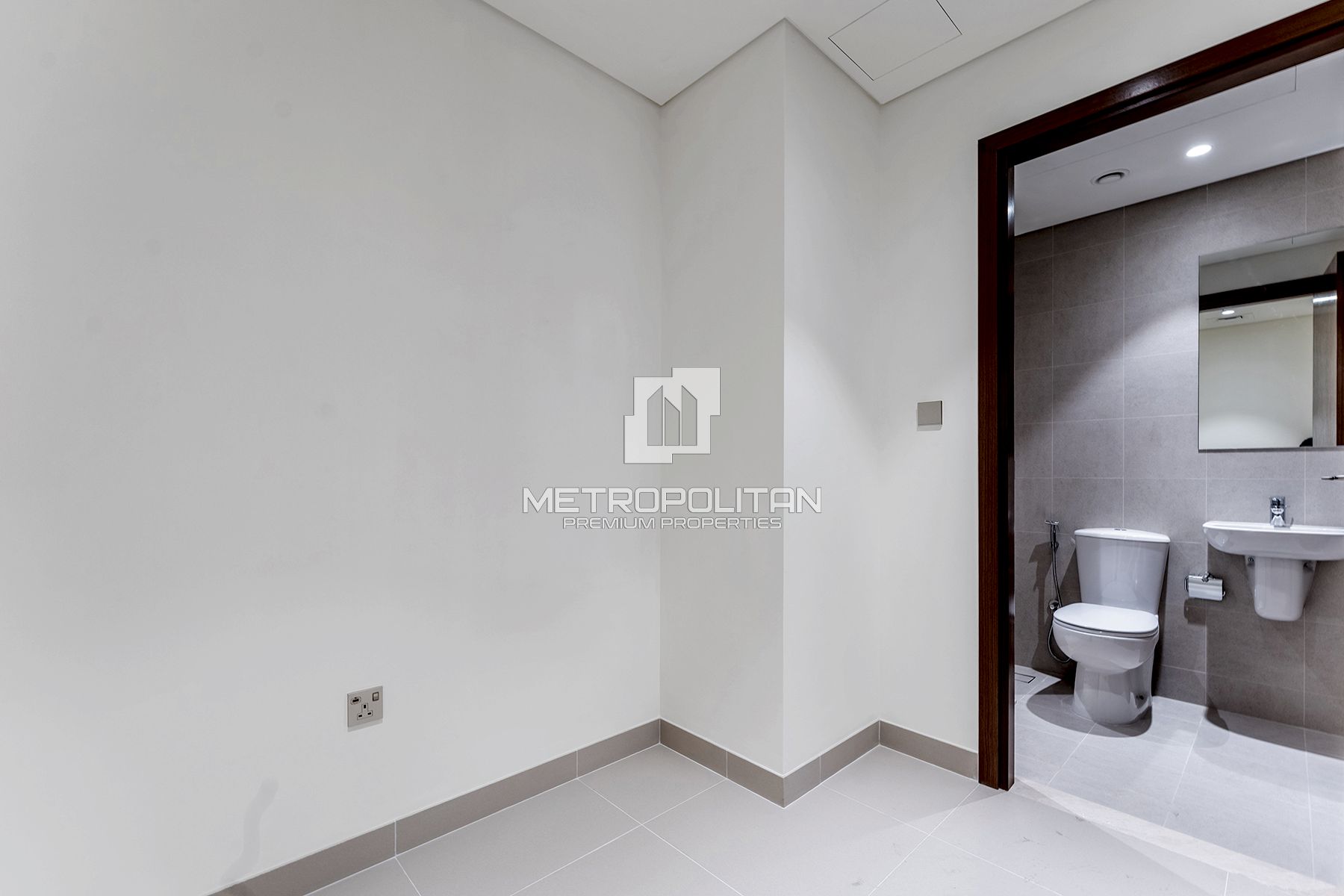 3BR Apartment for Sale in Dubai Harbour – MPS-47598