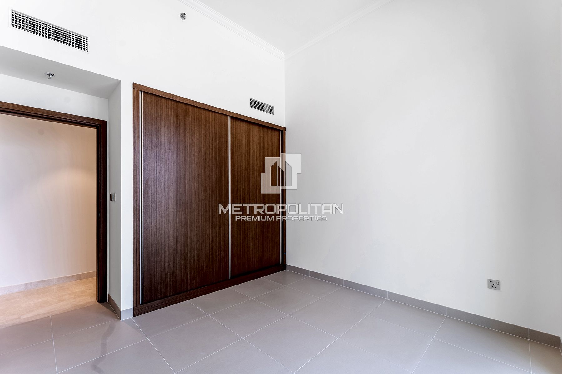 3BR Apartment for Sale in Dubai Harbour – MPS-47598