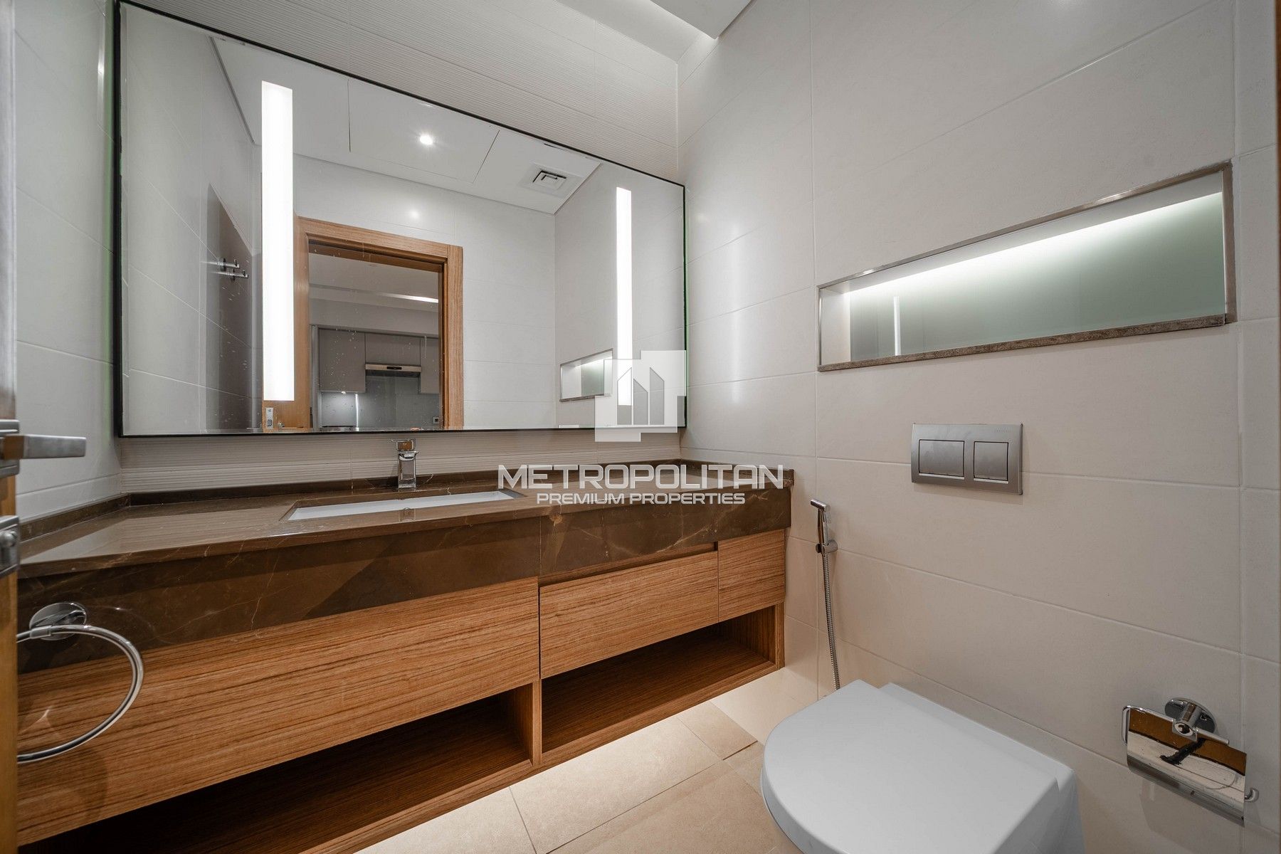 Luxury | High floor | Rare layout | Perfect view