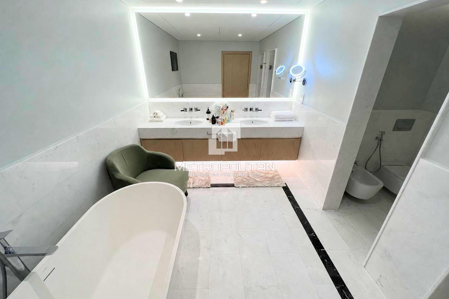 1BR Apartment for Sale in Palm Jumeirah – MPS-47613