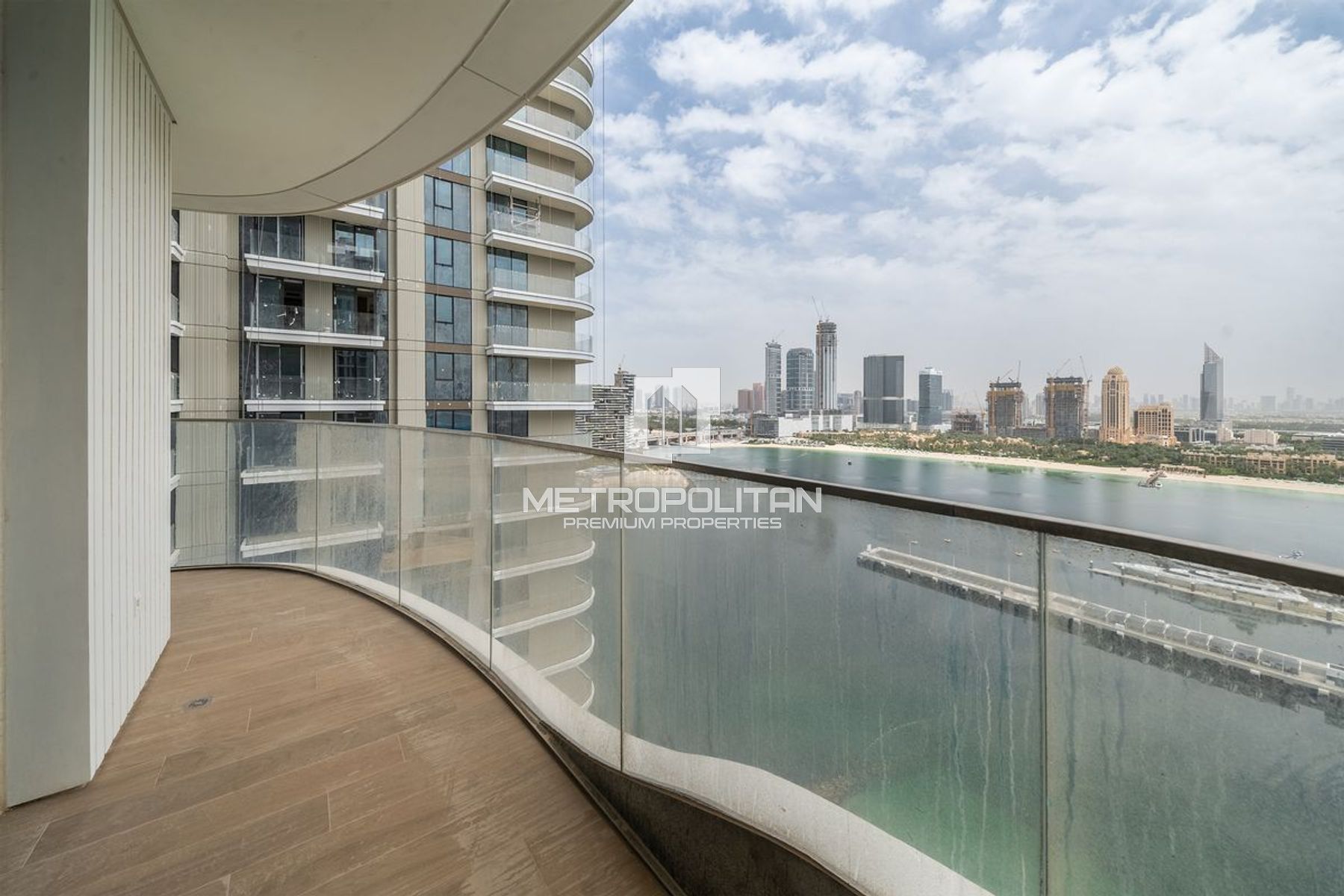 Exclusive | Vacant | Beach Facing | Rare Unit