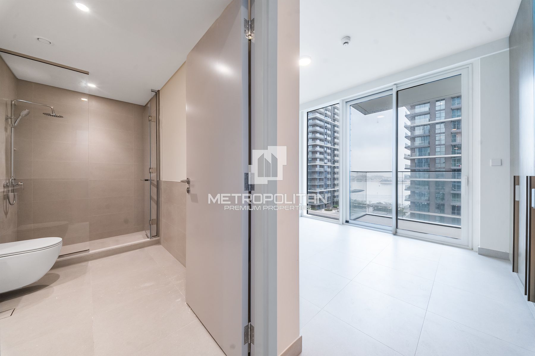 Marina and Sea View | Spacious Layout | Vacant