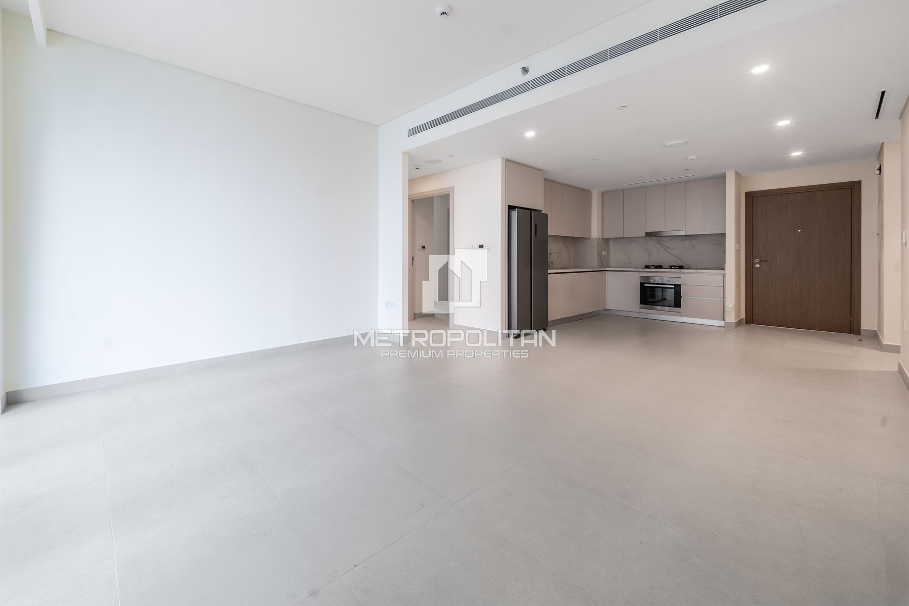 Marina and Sea View | Spacious Layout | Vacant